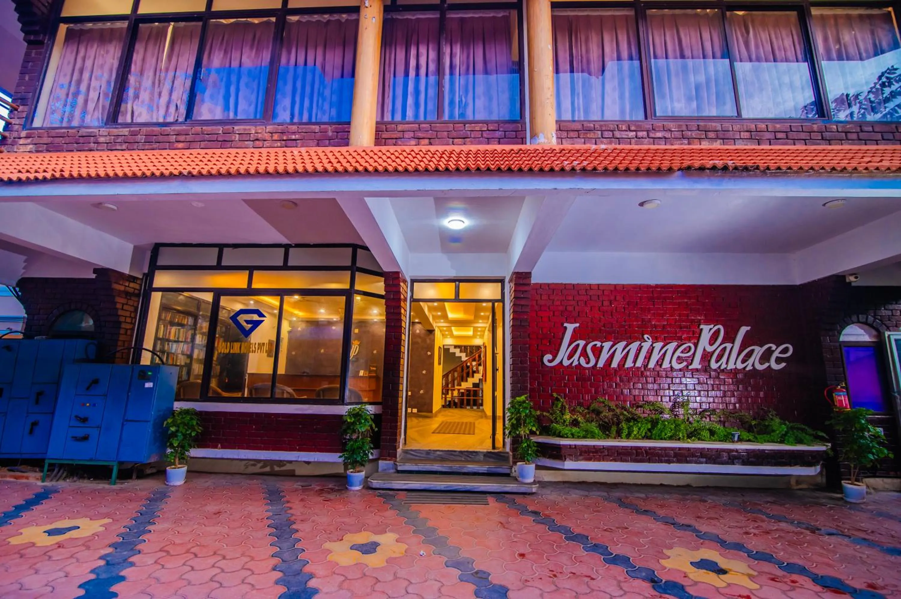 Property building in Jasmine Palace