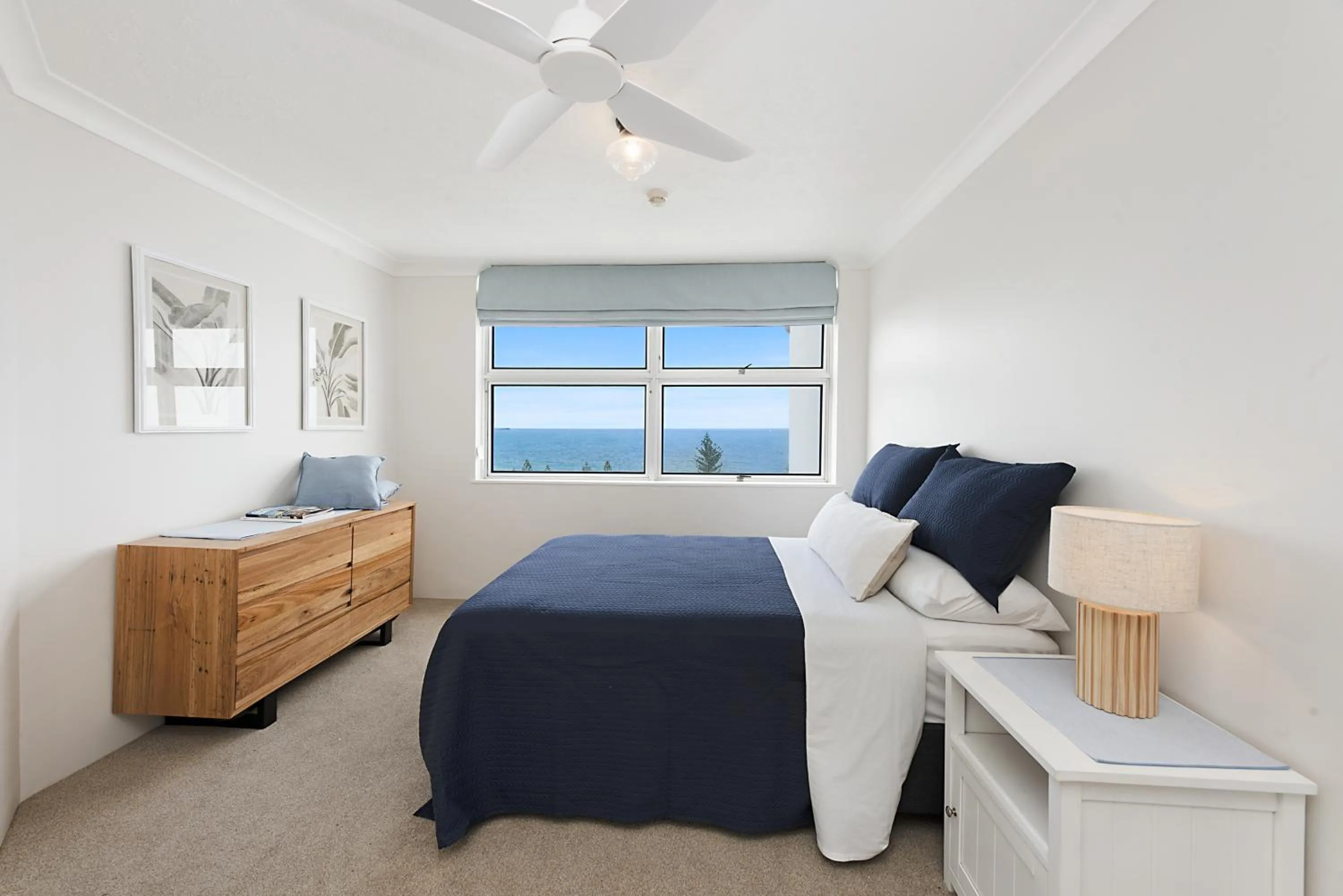 Bedroom, Bed in Mandolin Beachfront Resort