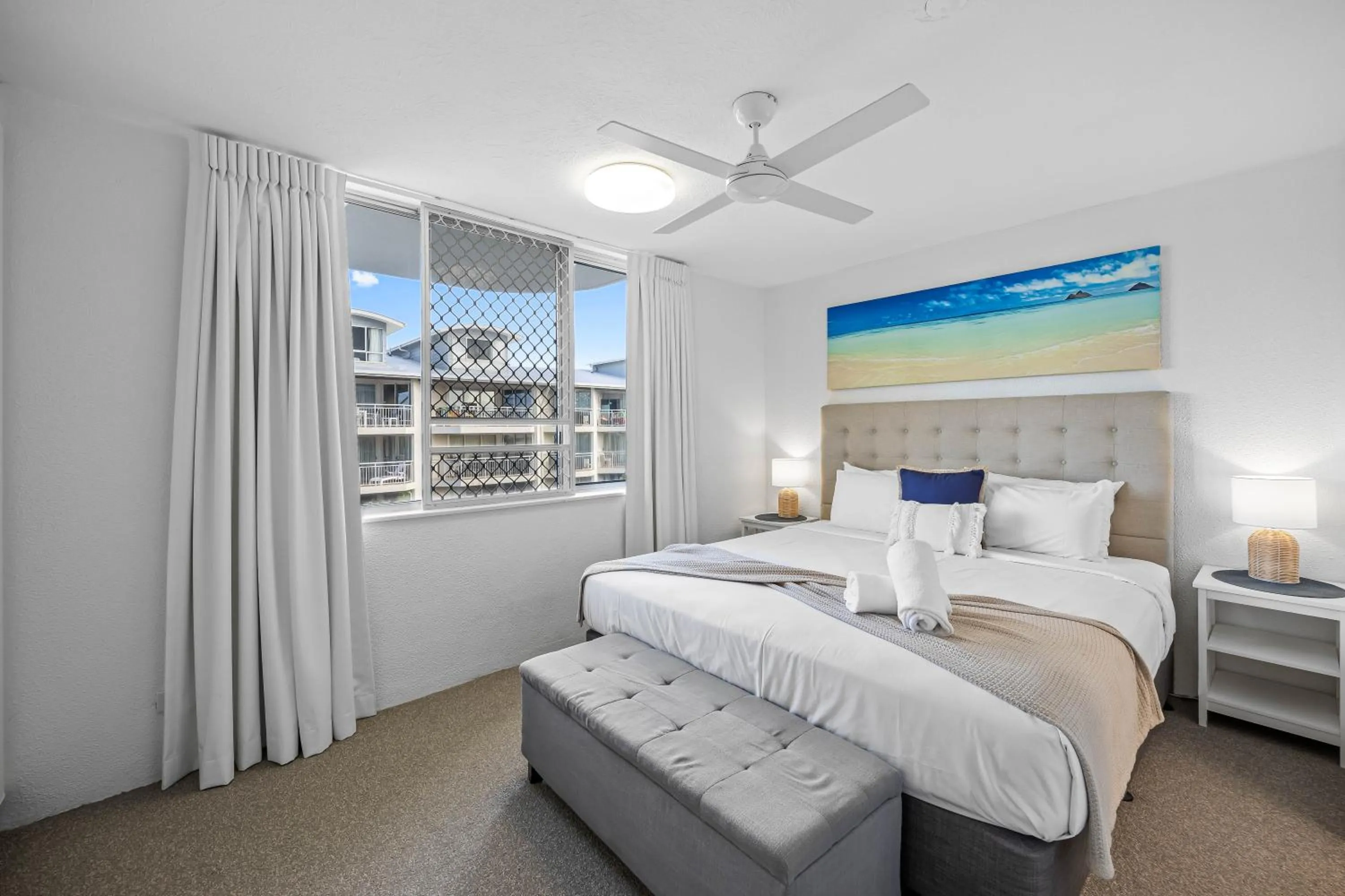 Bedroom, Bed in Mandolin Beachfront Resort