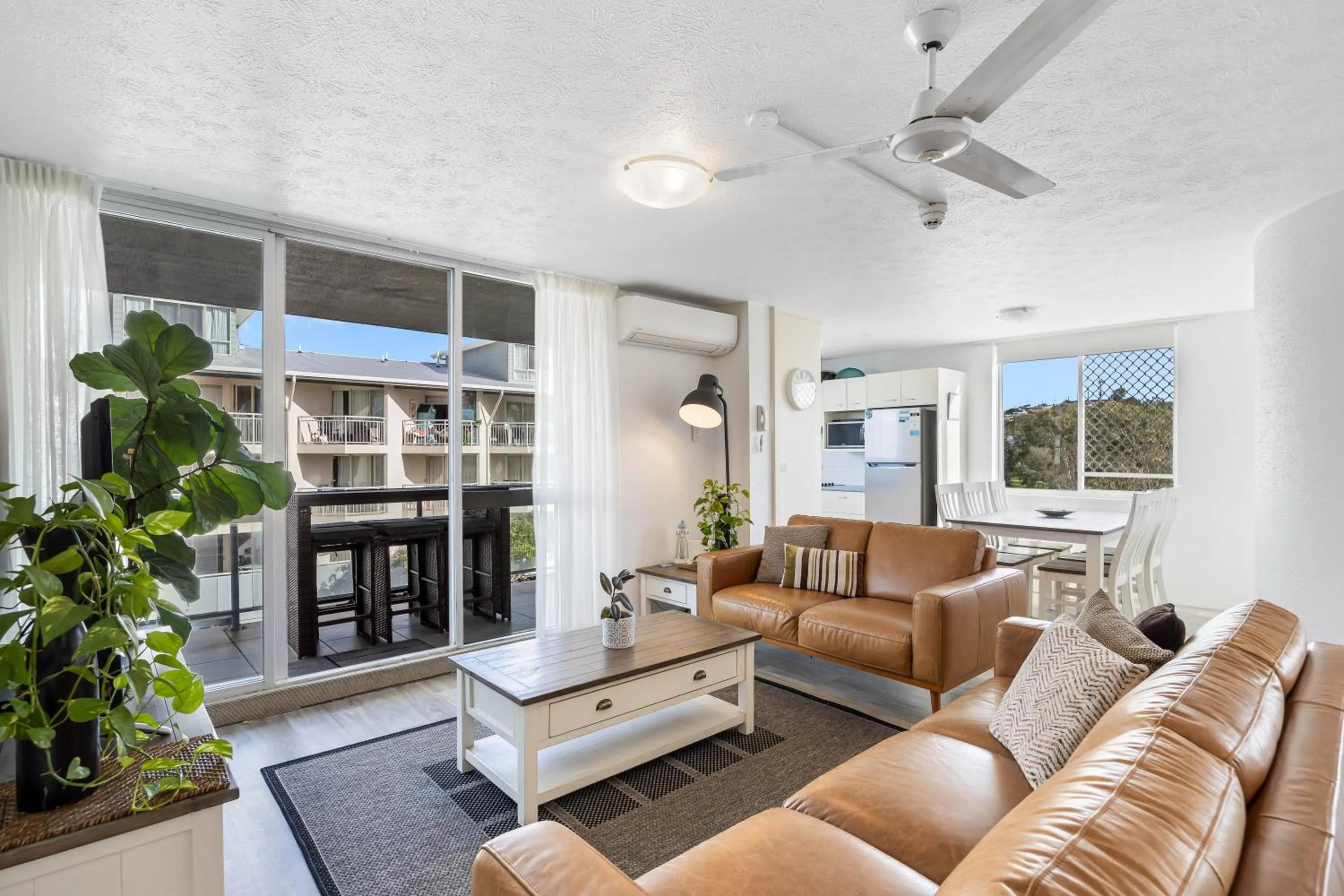 Living room in Mandolin Beachfront Resort