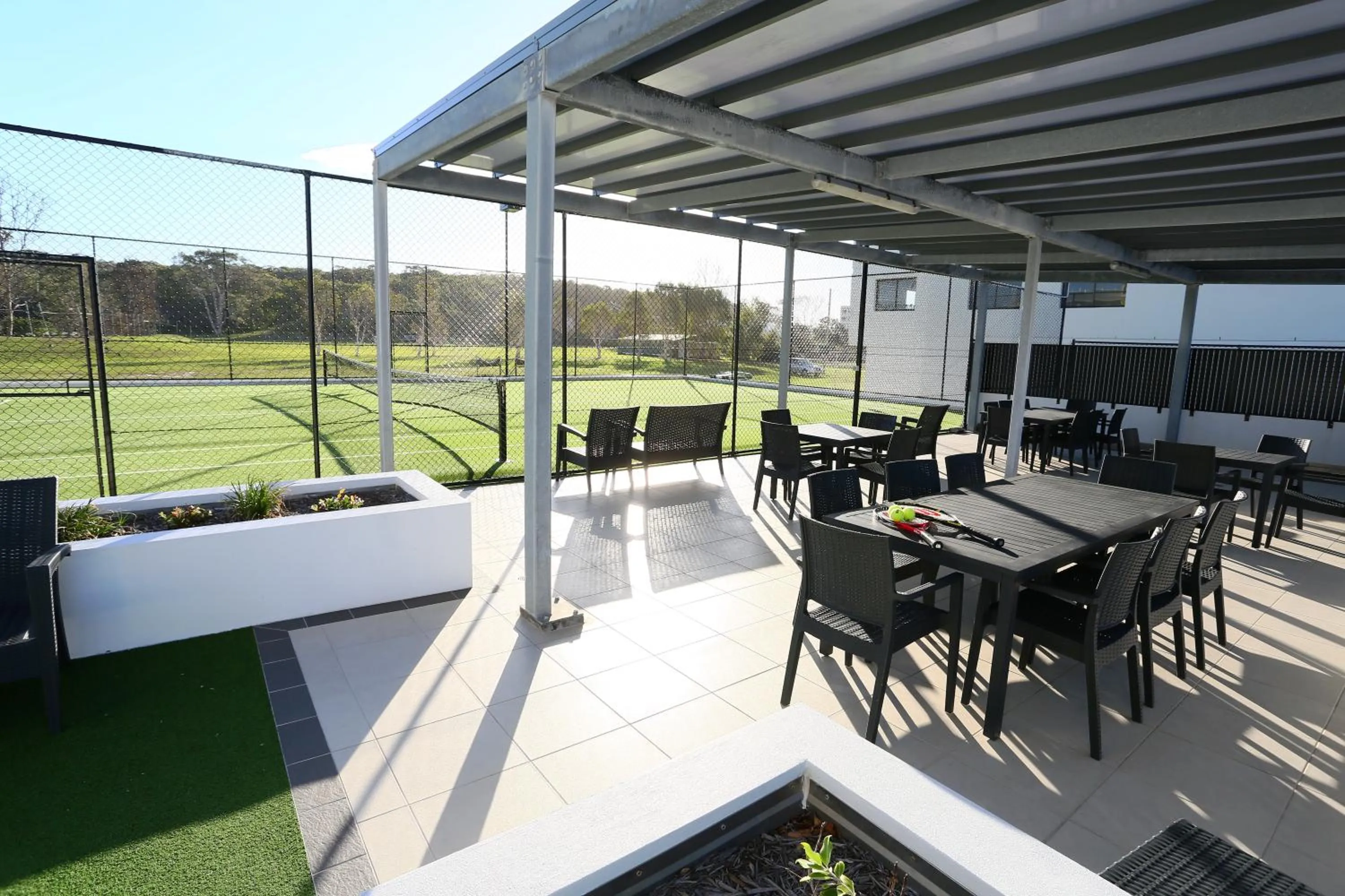 Restaurant/places to eat in Mandolin Beachfront Resort