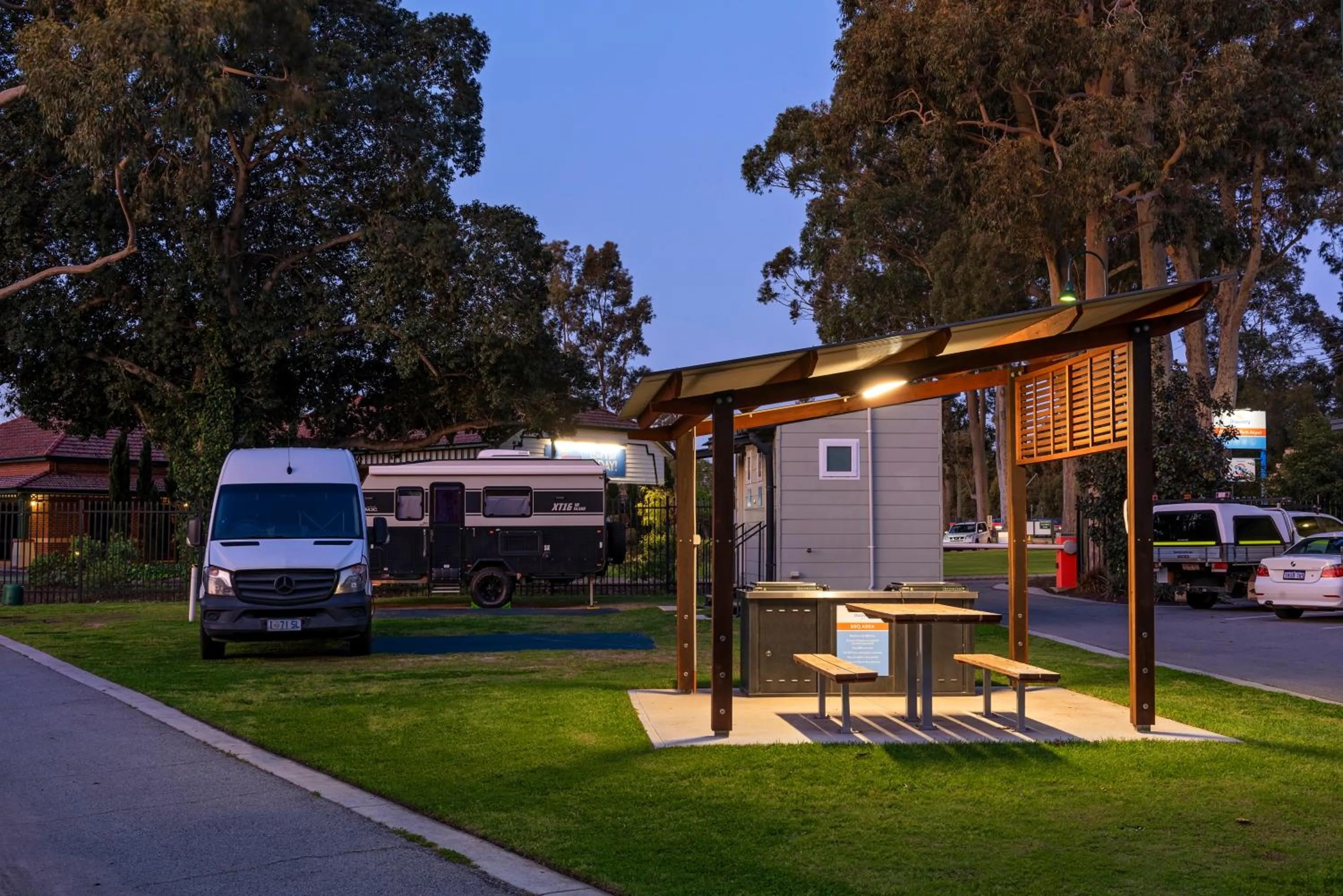 BBQ facilities in Discovery Parks - Perth Airport