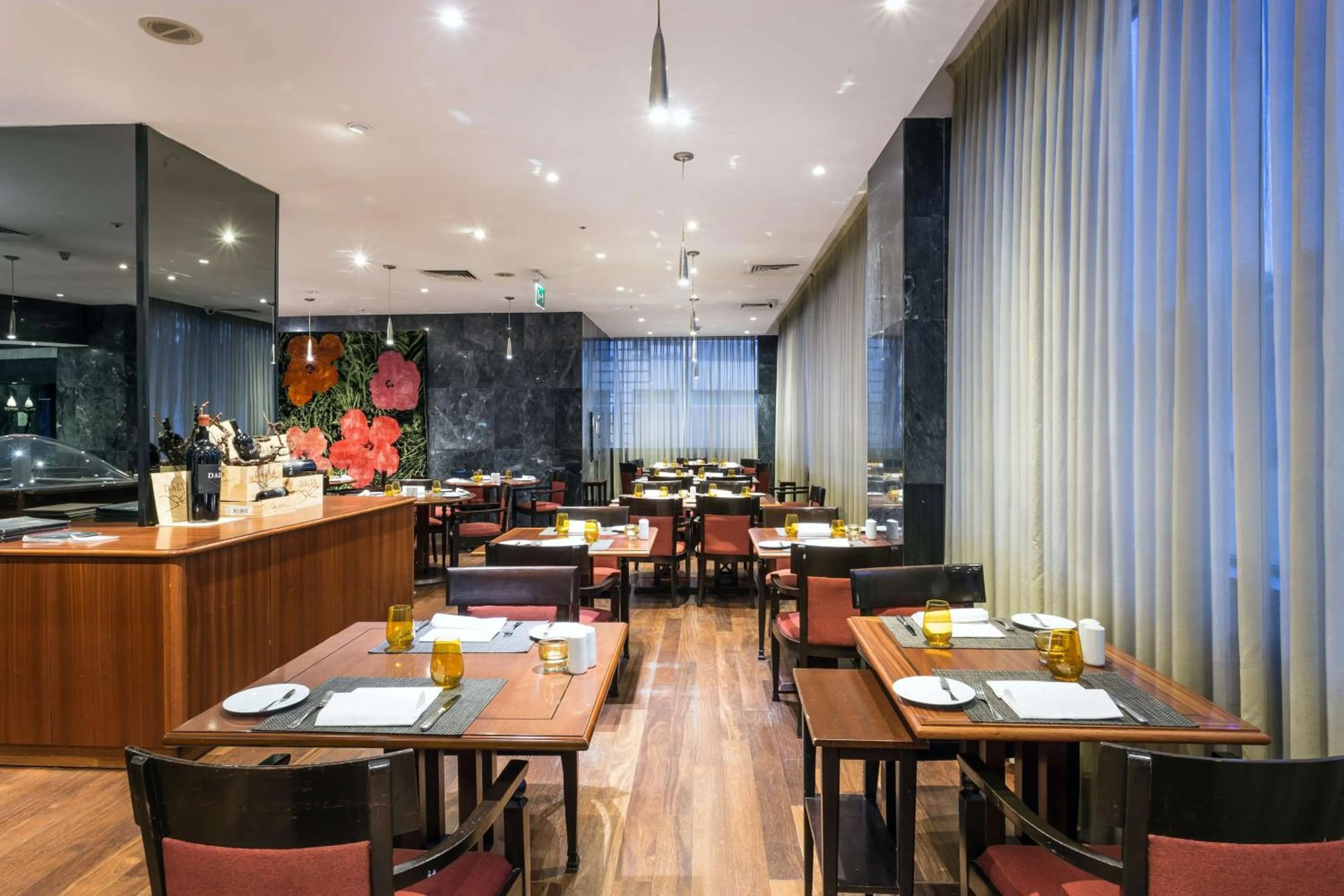 Restaurant/places to eat in Radisson Blu Hotel Lisbon