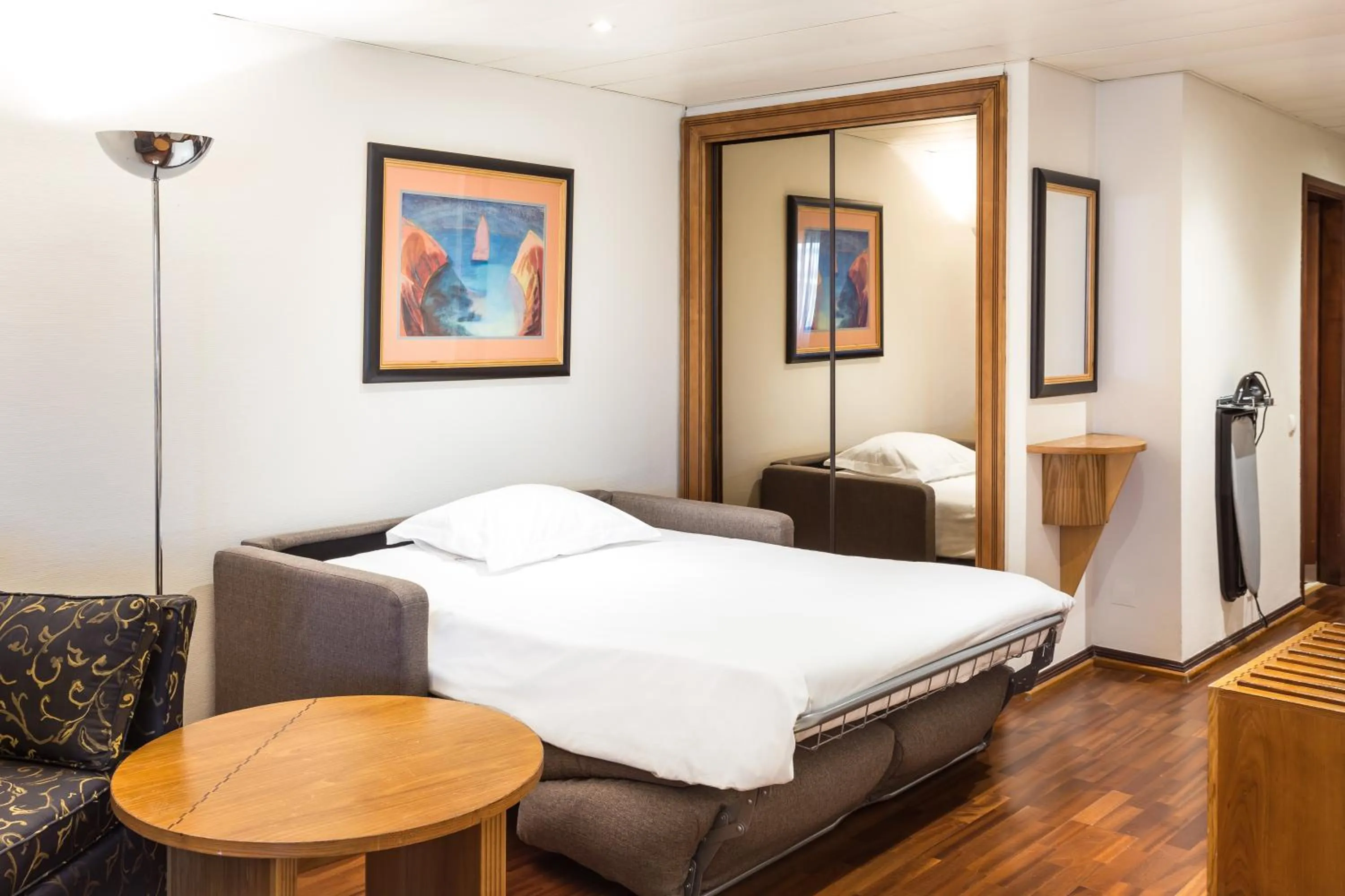 Bed in Radisson Blu Hotel Lisbon