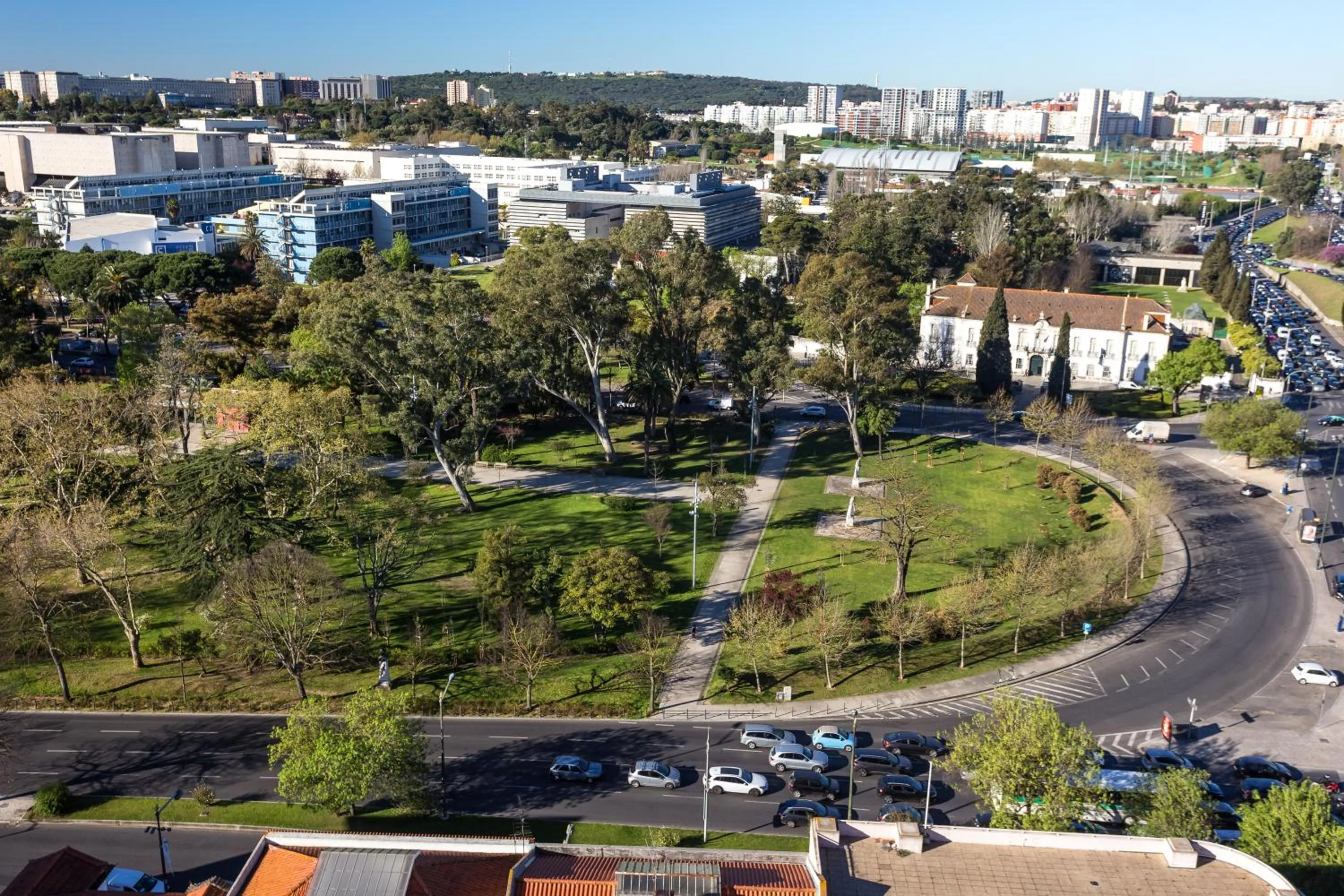 Garden in Radisson Blu Hotel Lisbon