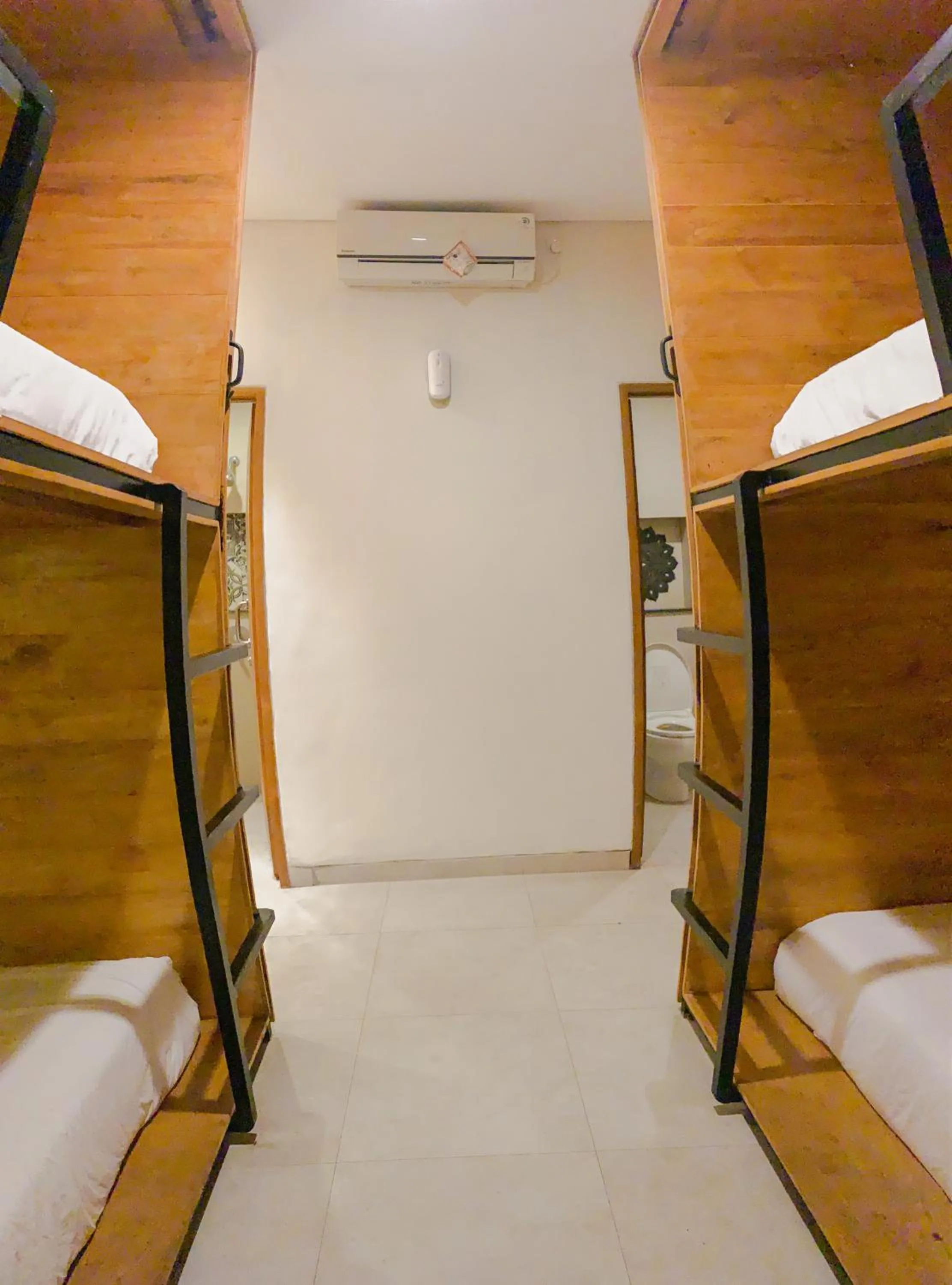 Bed in DBeds Kuta Beach