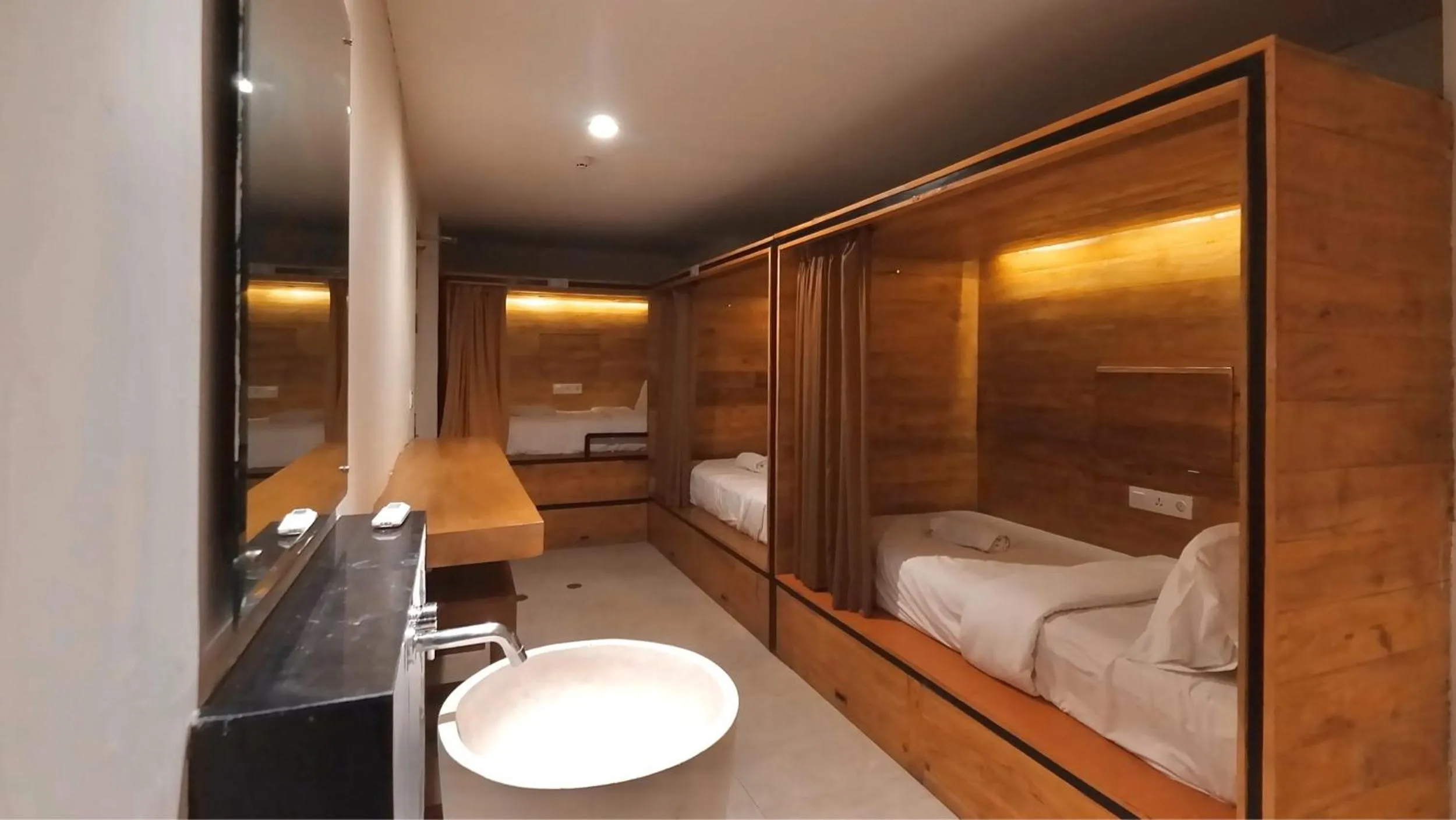 Bed in DBeds Kuta Beach