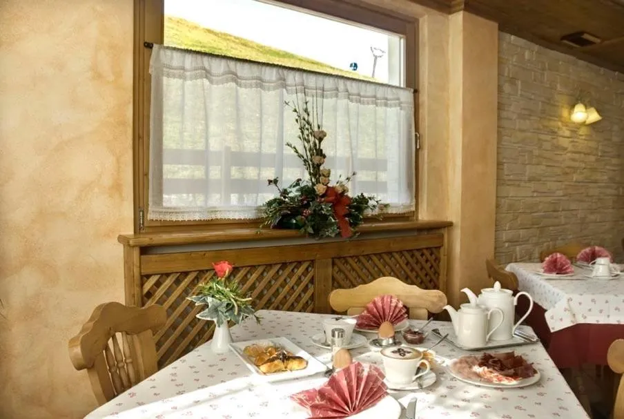 Restaurant/places to eat in Hotel Costanza Mountain Holiday