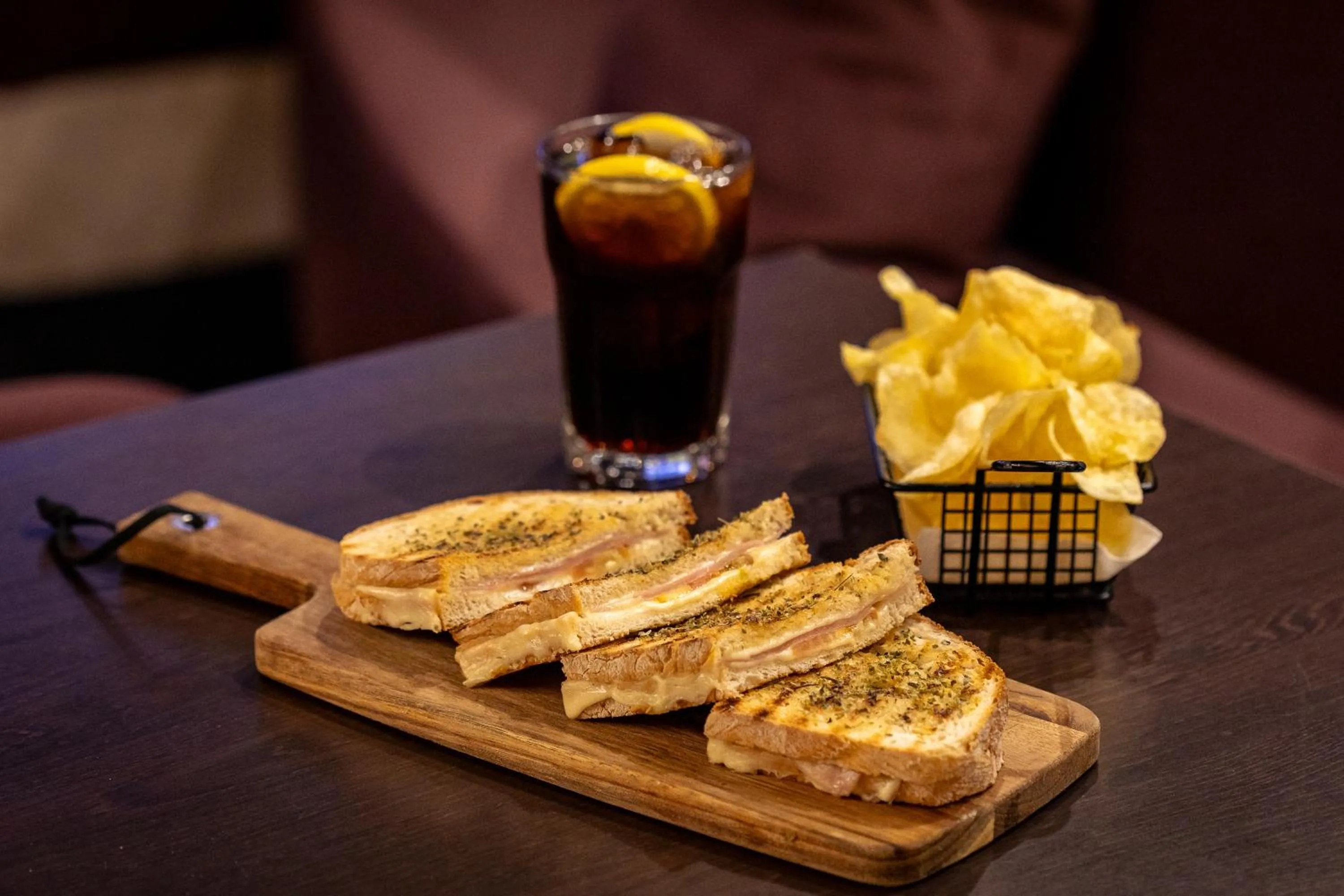 Lounge or bar in America Diamonds Hotel