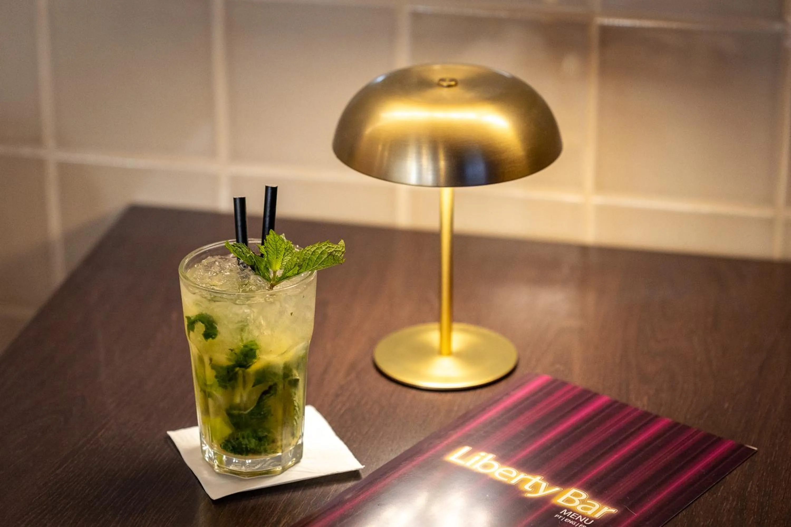 Lounge or bar in America Diamonds Hotel