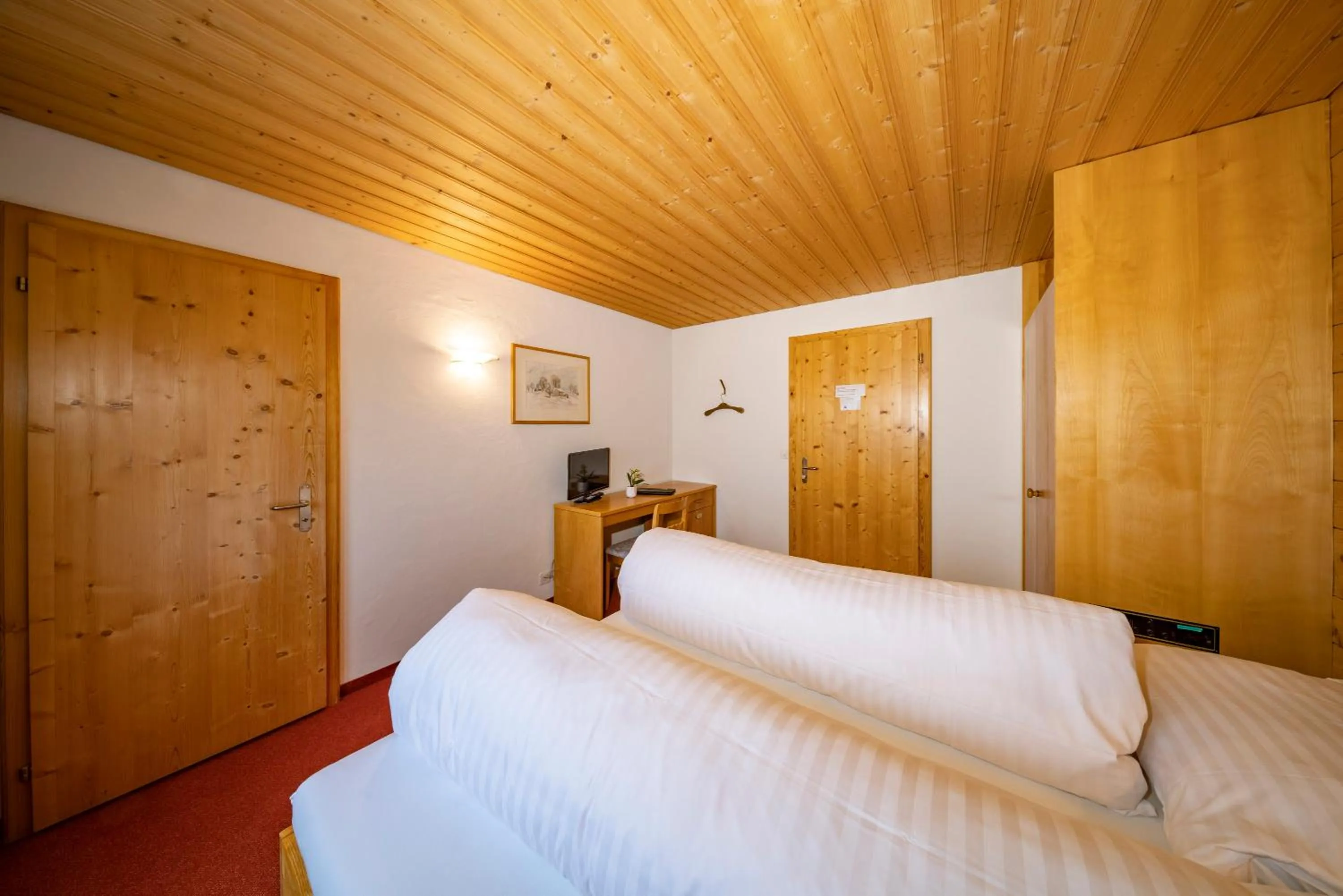 Bed in Hotel und Restaurant Chäseren