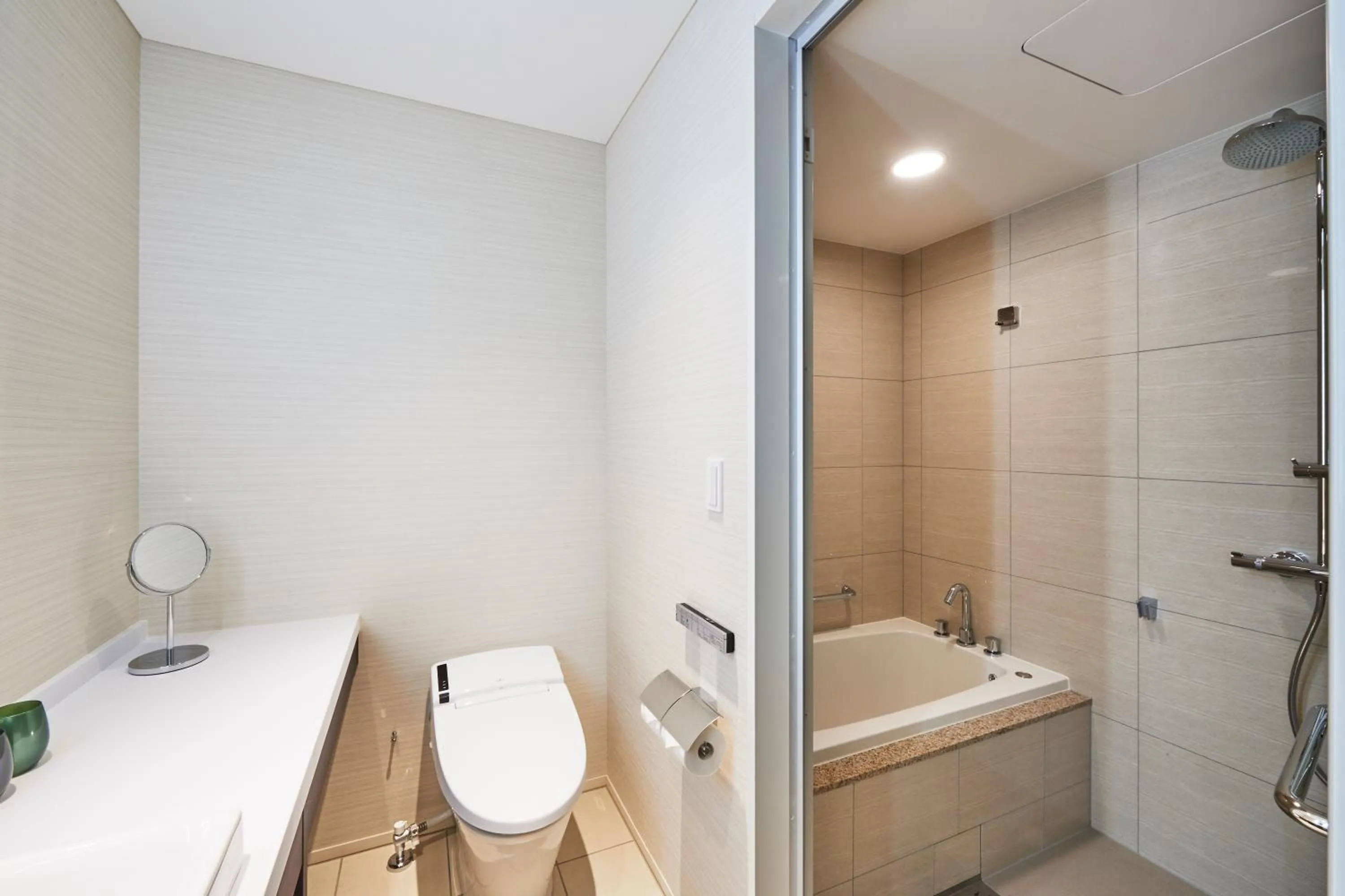 Bathroom in The Gate Hotel Tokyo by Hulic