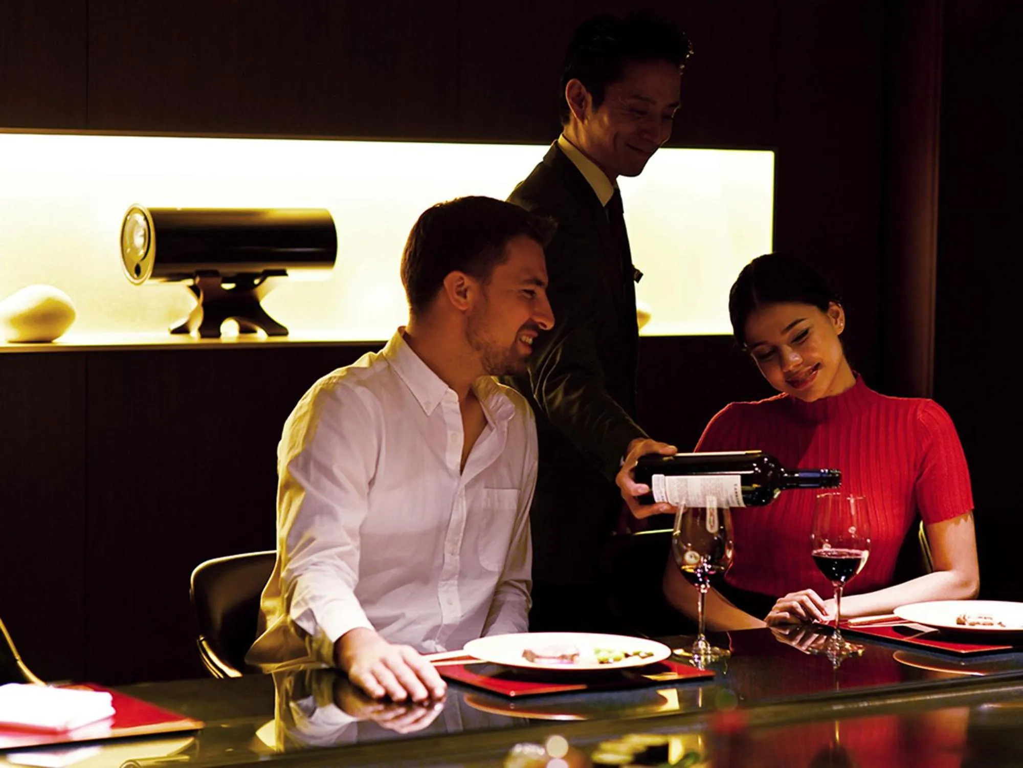 Restaurant/places to eat in The Gate Hotel Tokyo by Hulic