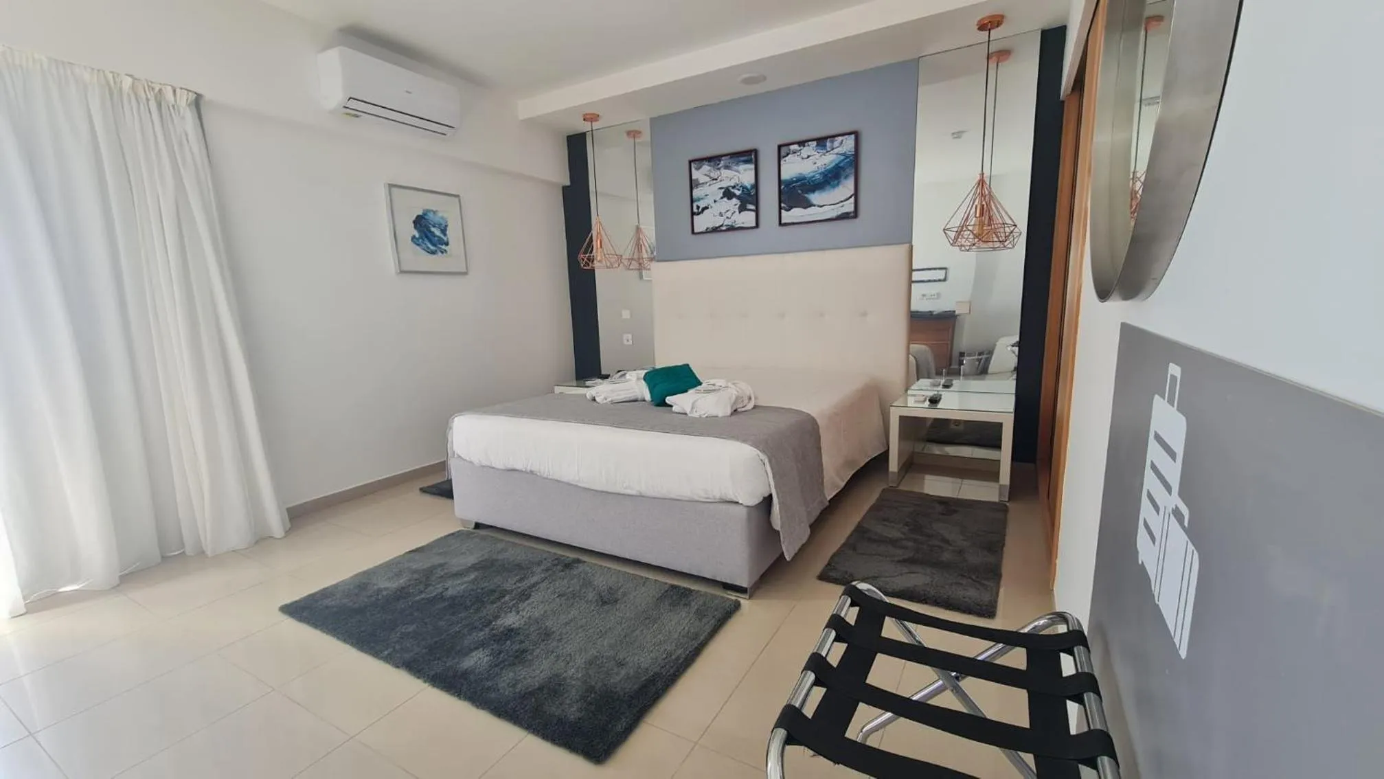 Bed in Rocamar Exclusive Hotel & Spa - Adults Only