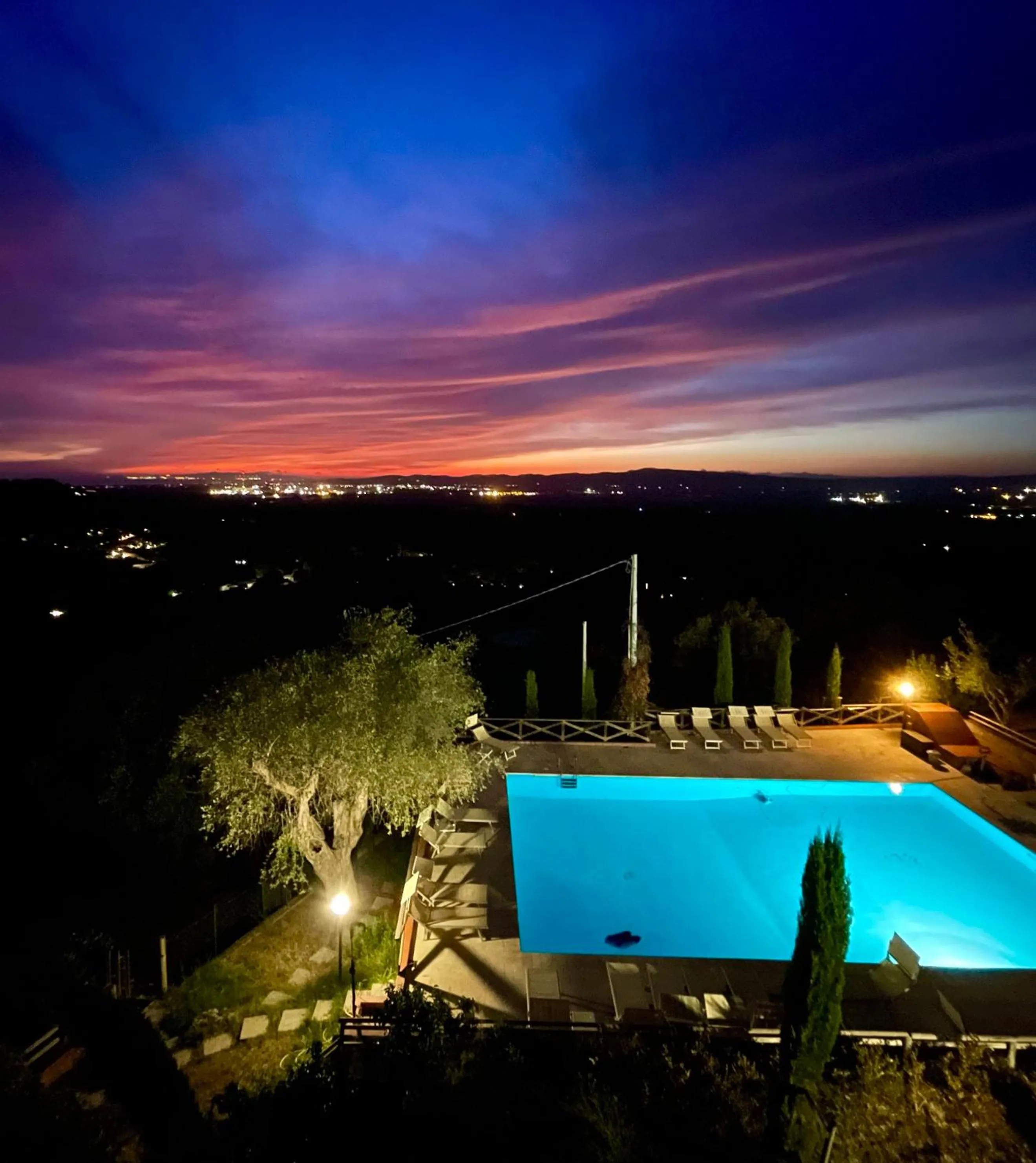 Night in Madonna Del Poggio CAV