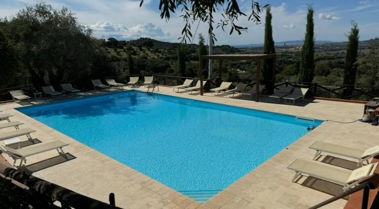 Day in Madonna Del Poggio CAV