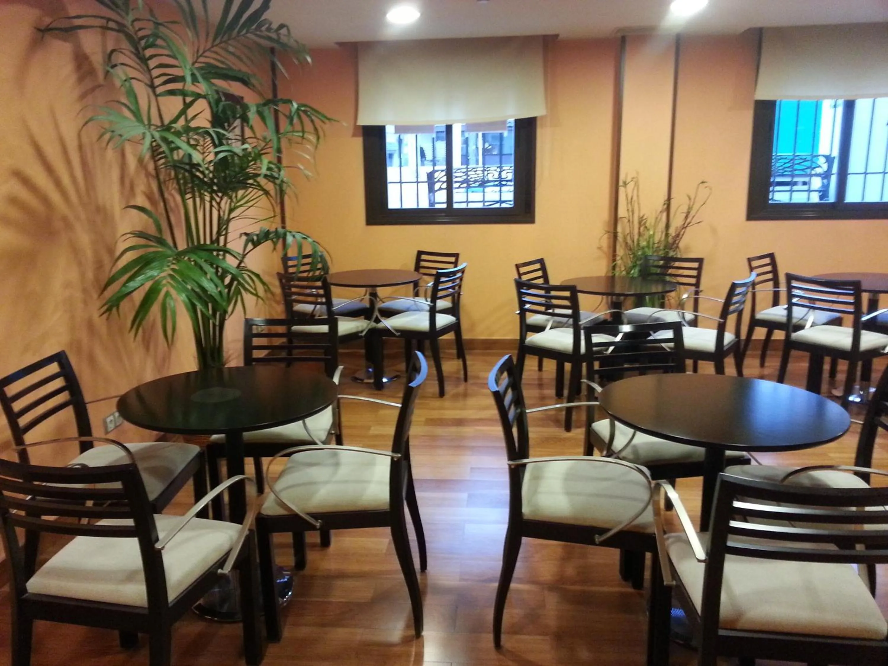 Lounge or bar in Hostal El Arco