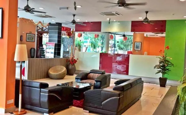 Lobby/Reception in Greenleaf Hotel