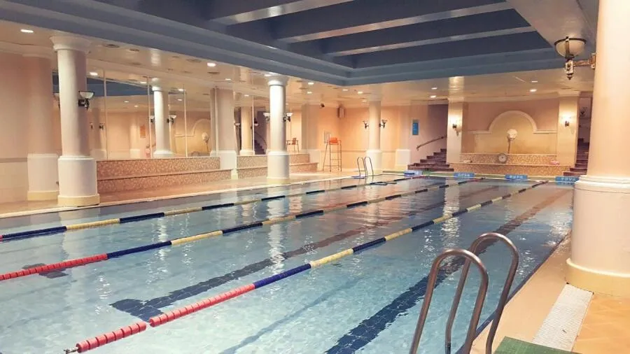 Swimming pool in Seorak Pine Resort