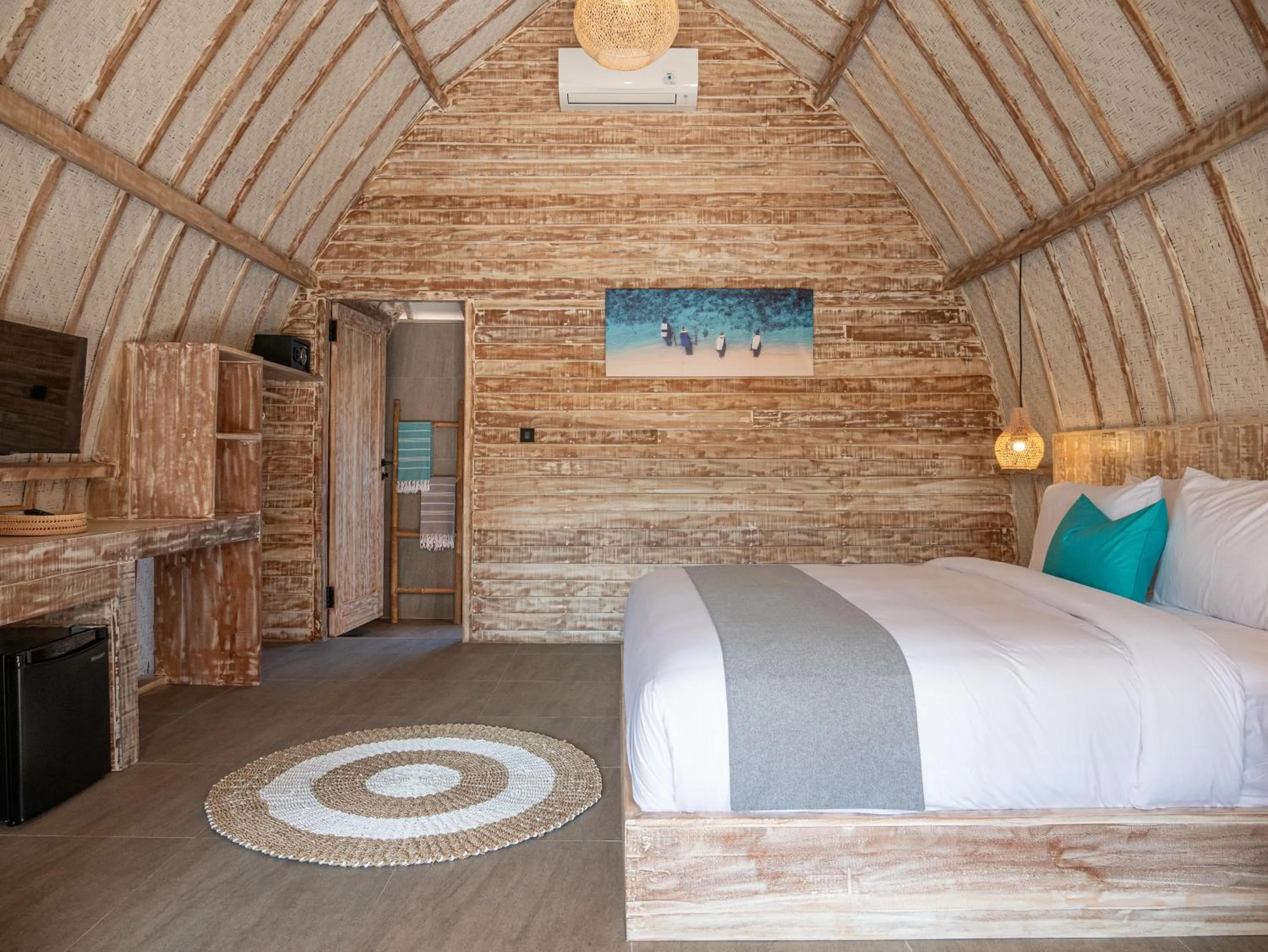 Bedroom, Bed in Gili Meno Escape - Adults Only