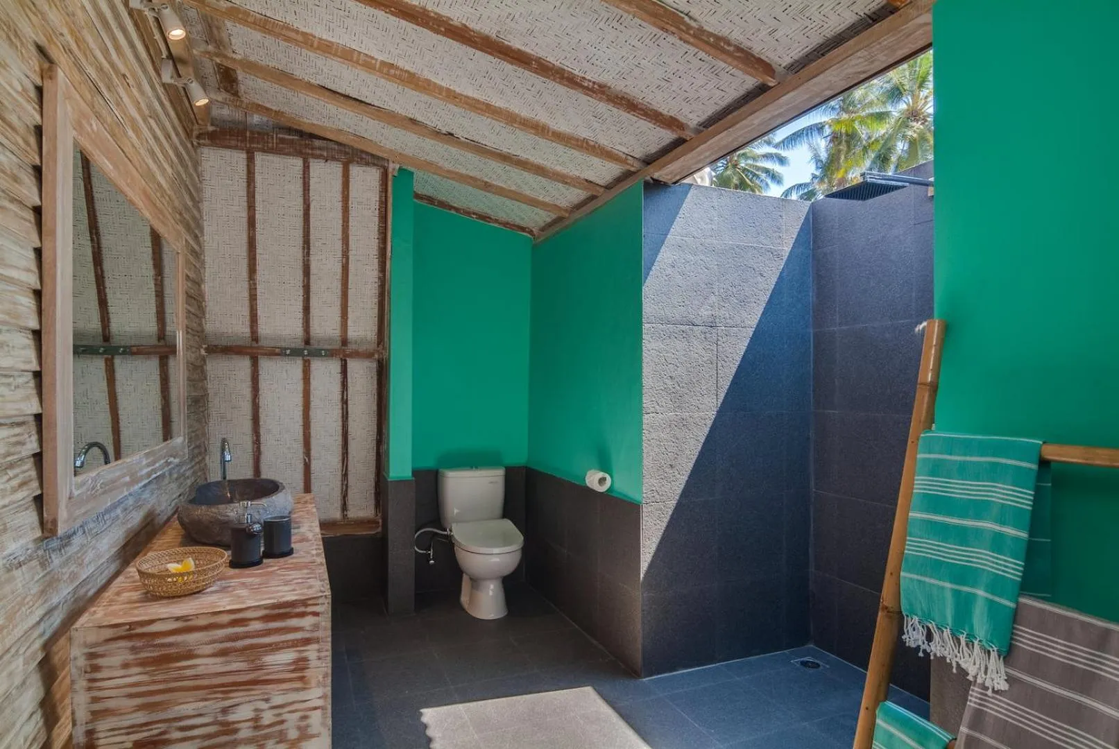 Bathroom in Gili Meno Escape - Adults Only