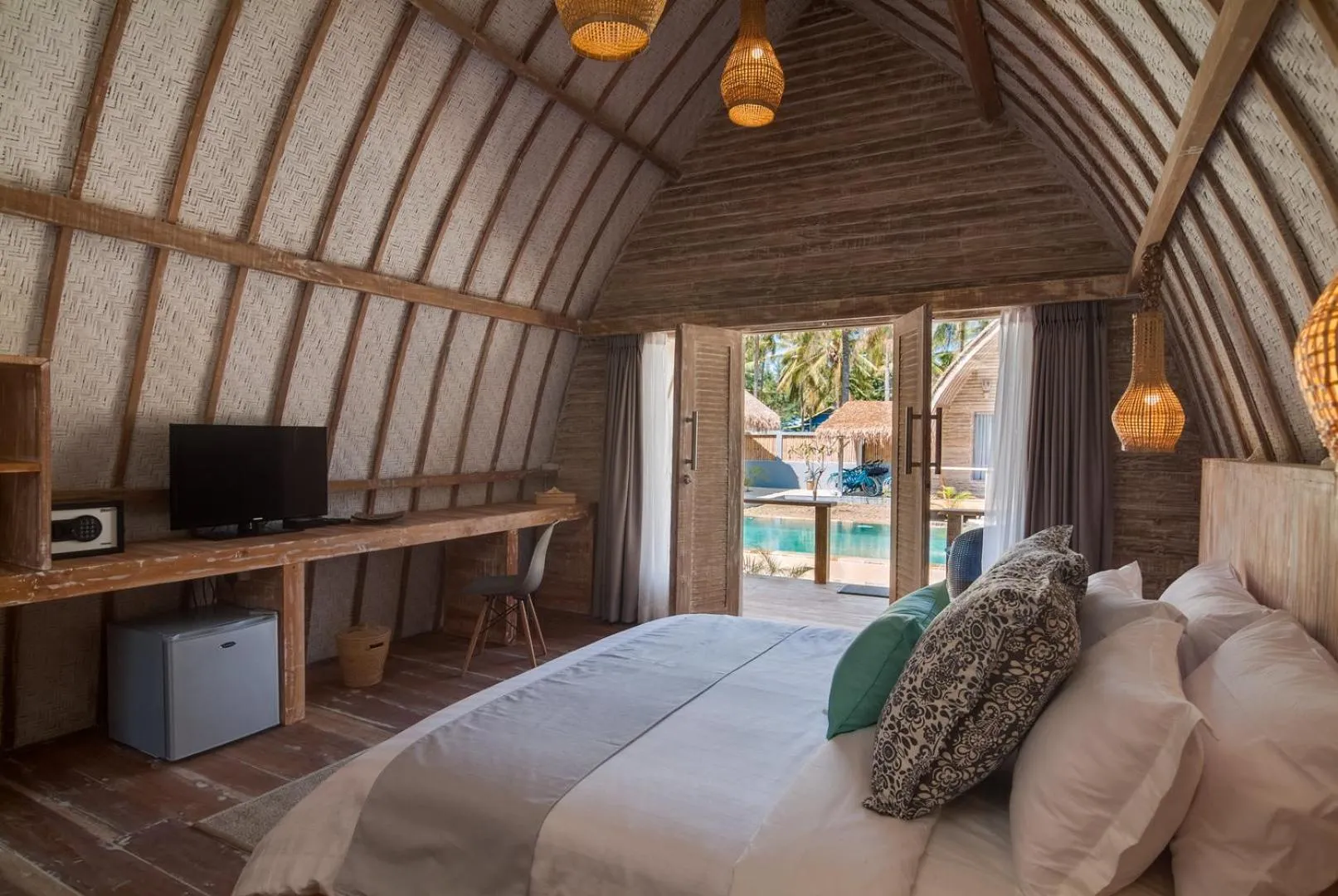 Bedroom, Bed in Gili Meno Escape - Adults Only