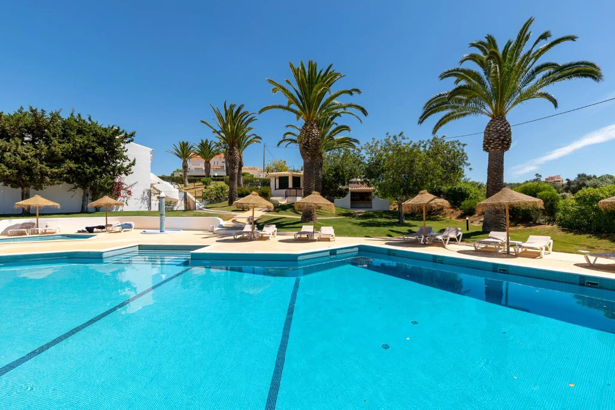Swimming pool in Parque Monte Verde