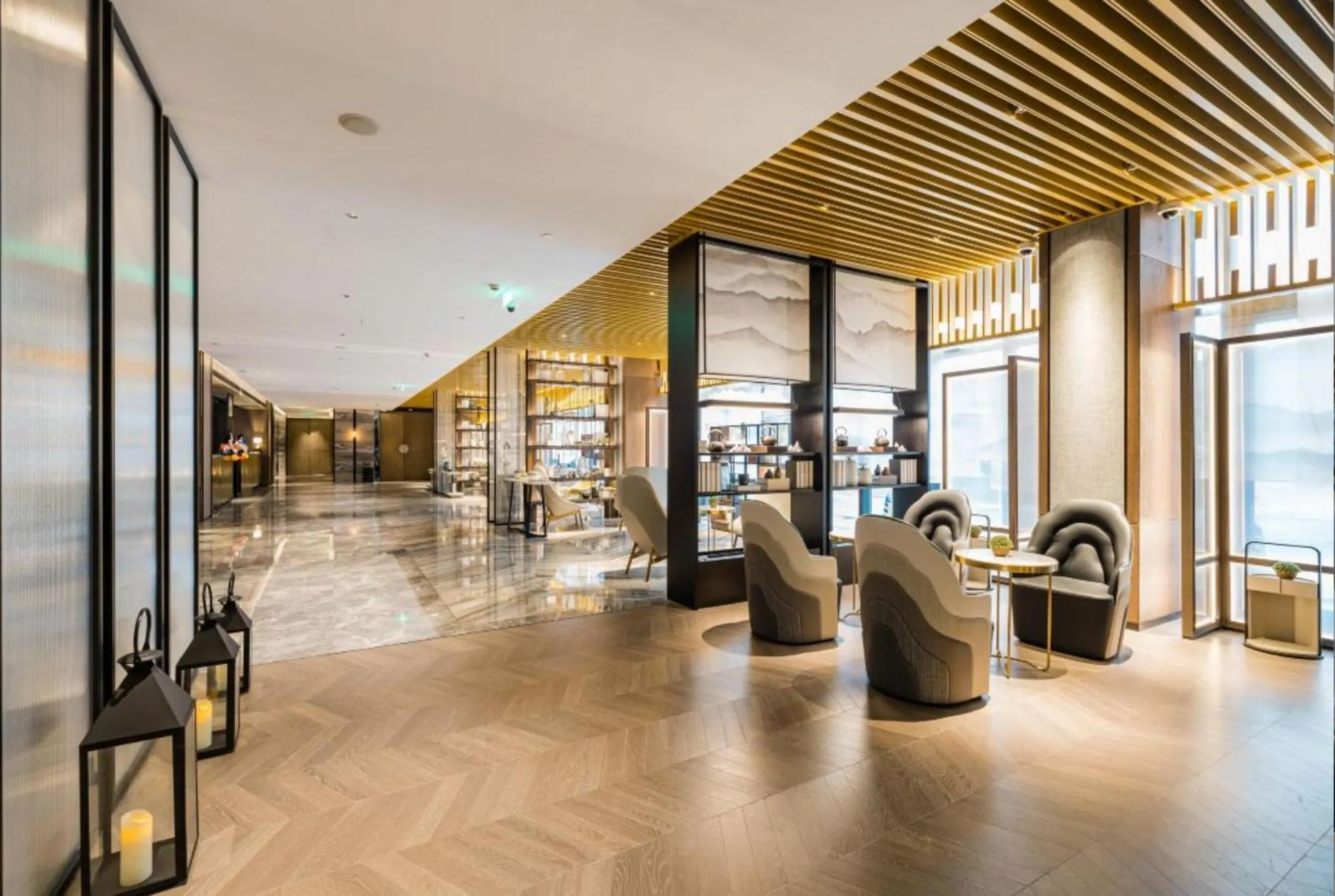 Lobby or reception in Yunhe Yebo Hotel (Shanghai International Tourism Resort Pudong Airport)