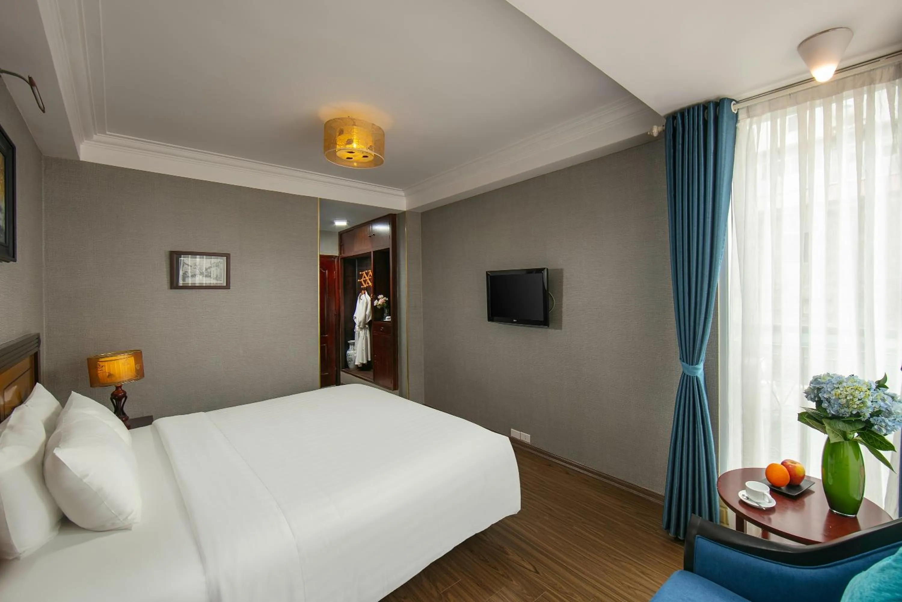 Bed in Classic Street Hotel