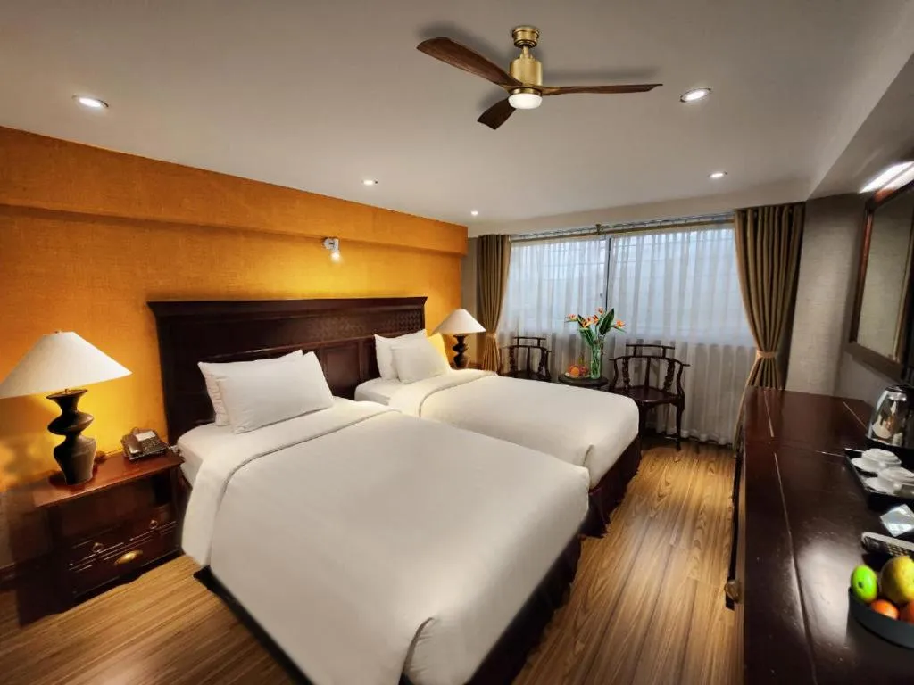 room service, Bed in Classic Street Hotel