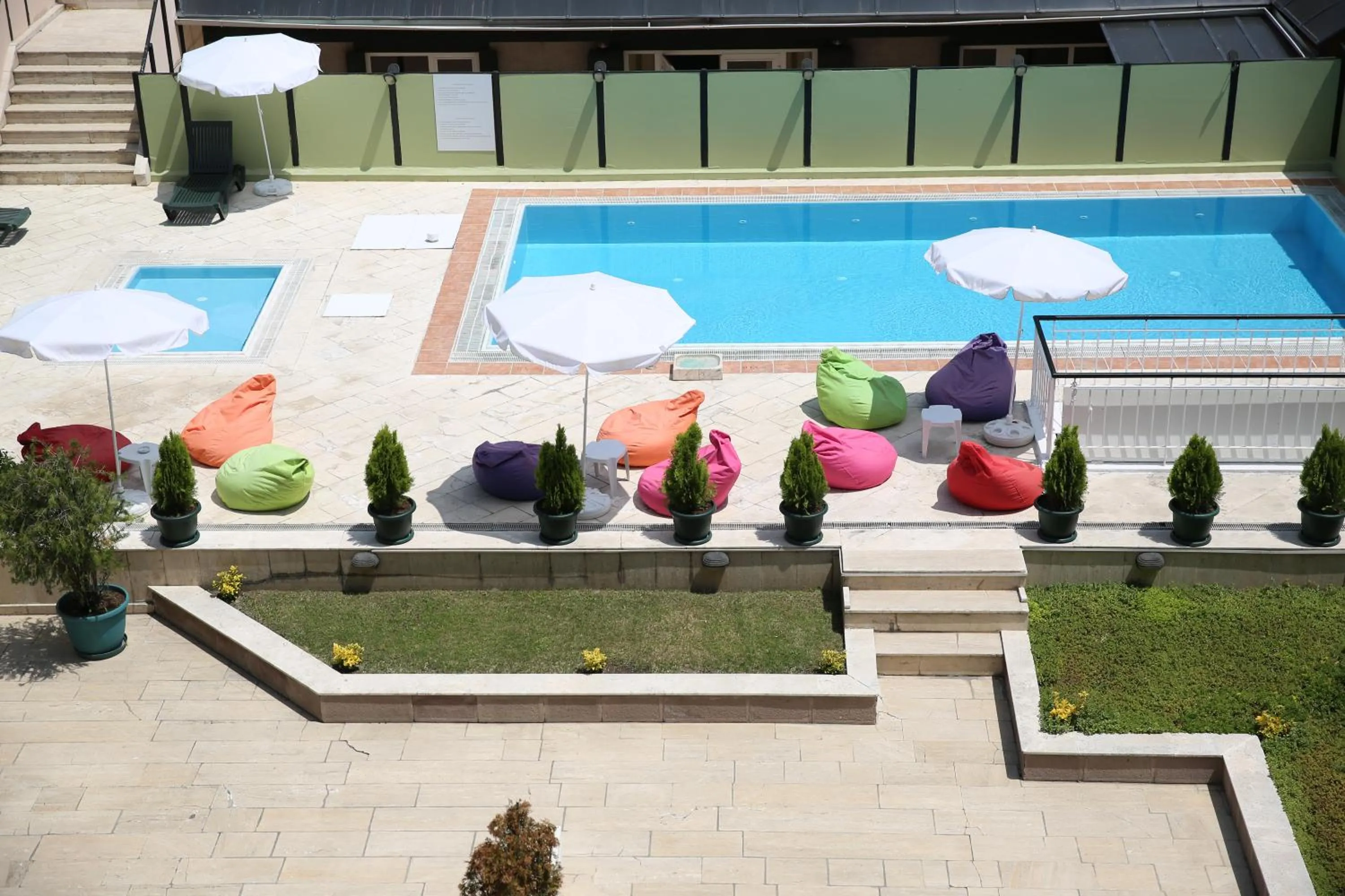 Pool view in King Hotel Guvenlik