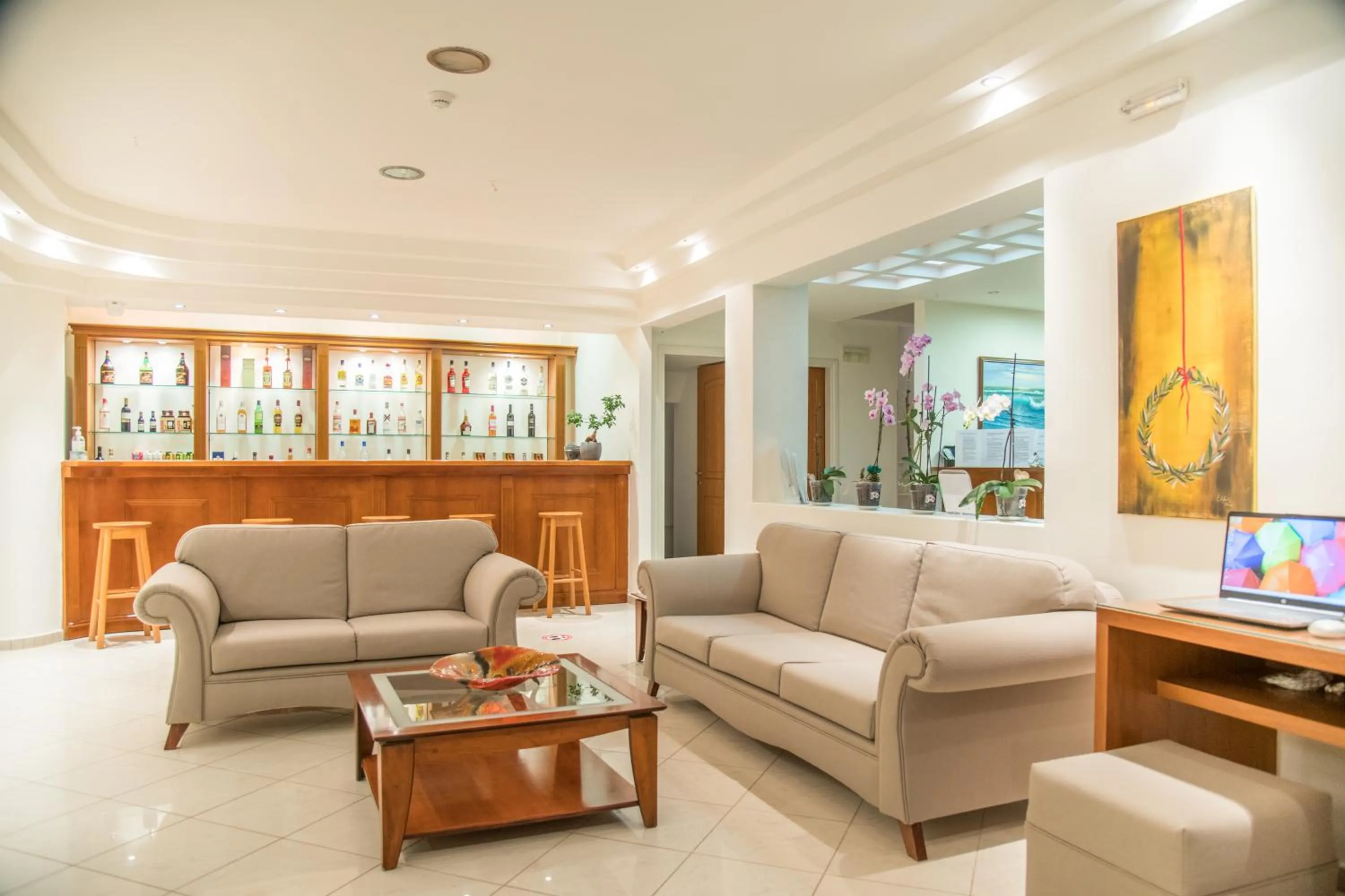 Lounge or bar in Hiona Holiday Hotel