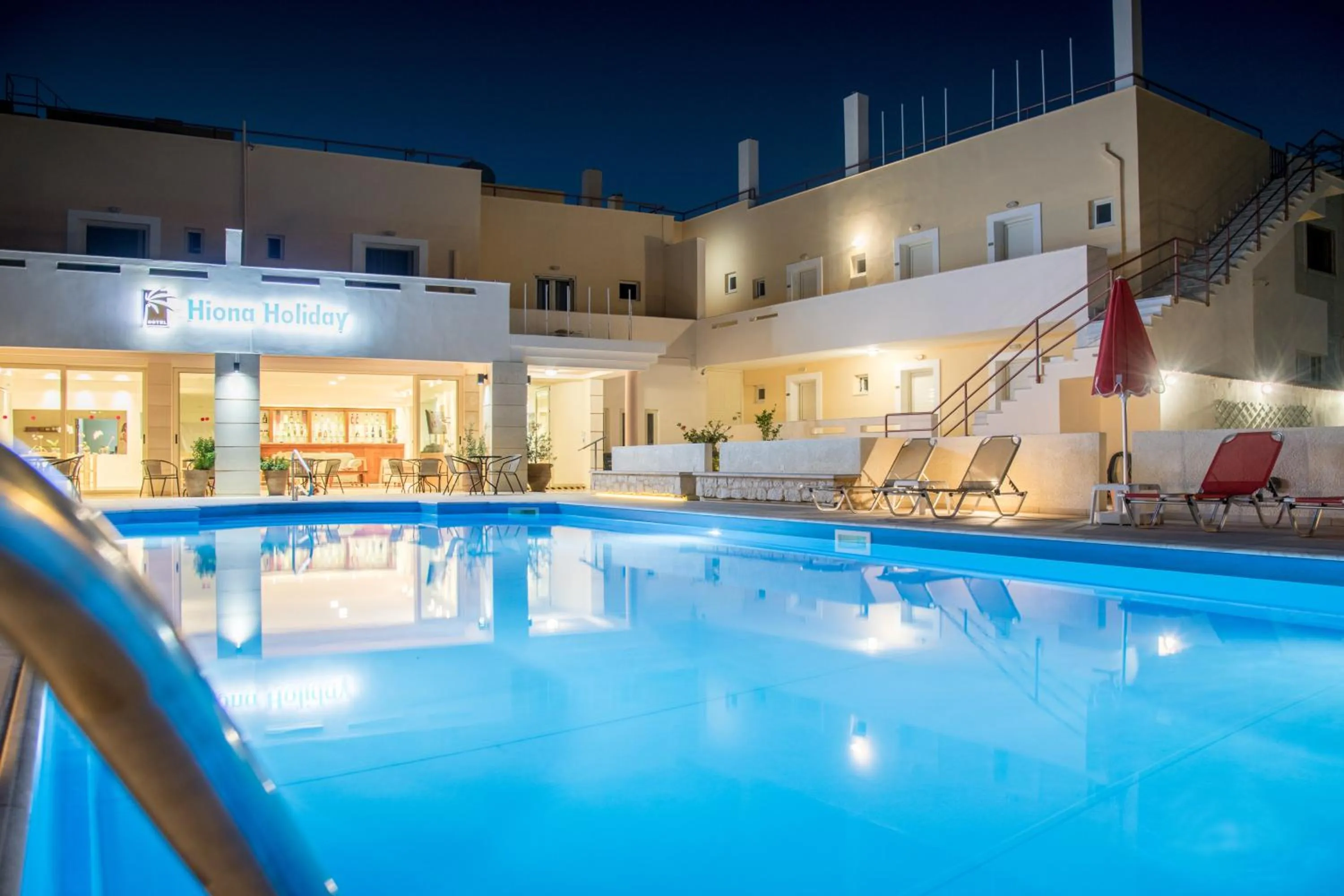 Swimming pool in Hiona Holiday Hotel