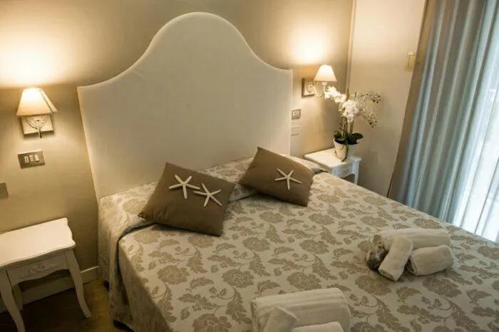 Bed in Hotel Ermeti B&B Brunch