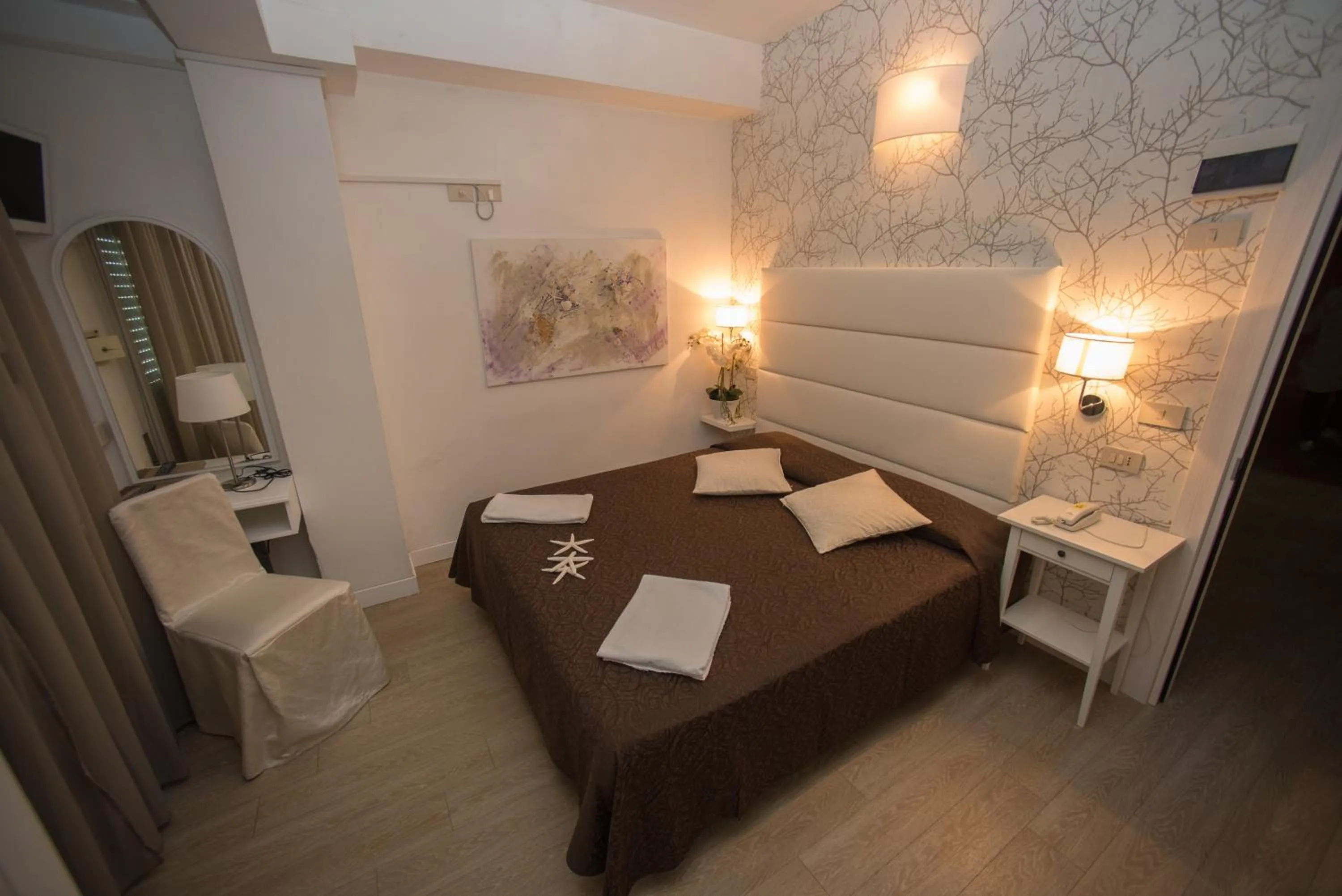 Bed in Hotel Ermeti B&B Brunch