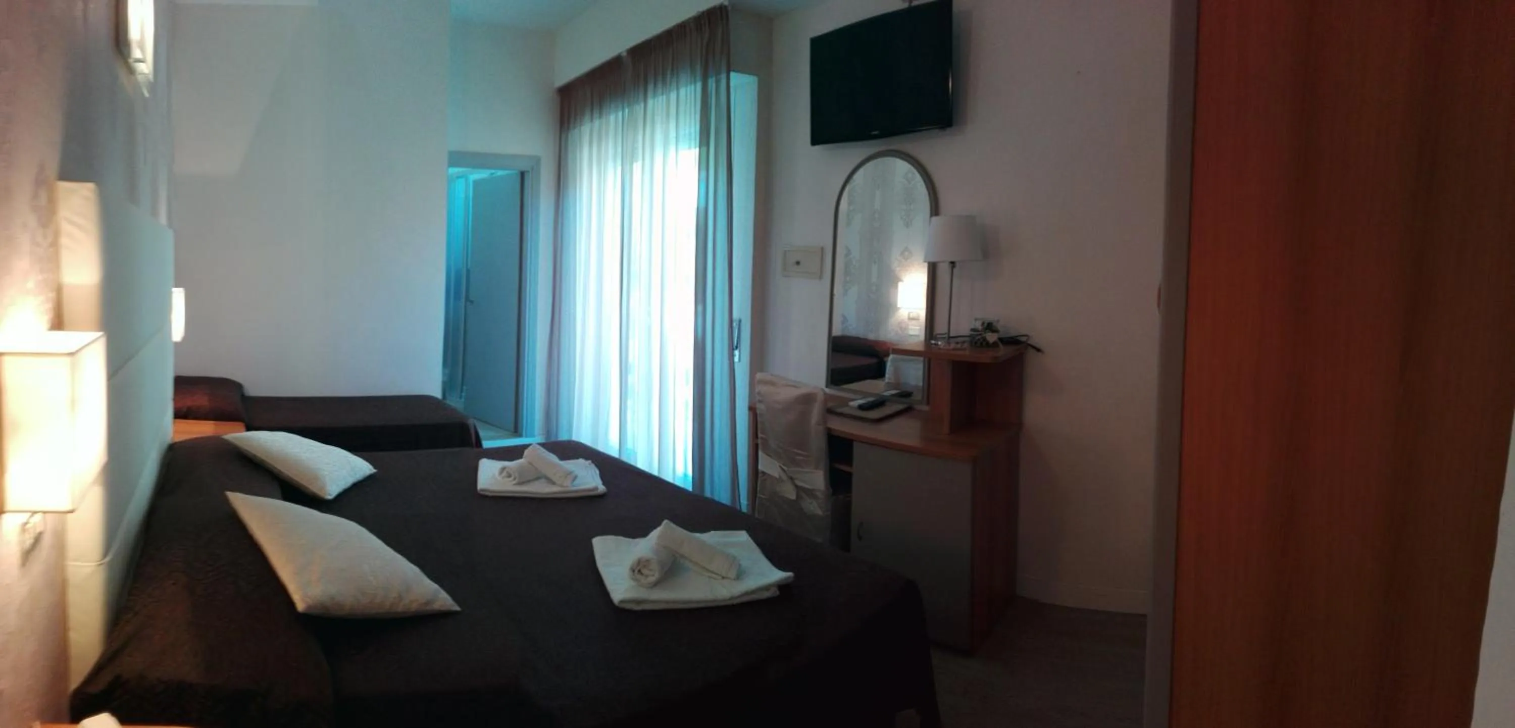 Bedroom, Bed in Hotel Ermeti B&B Brunch