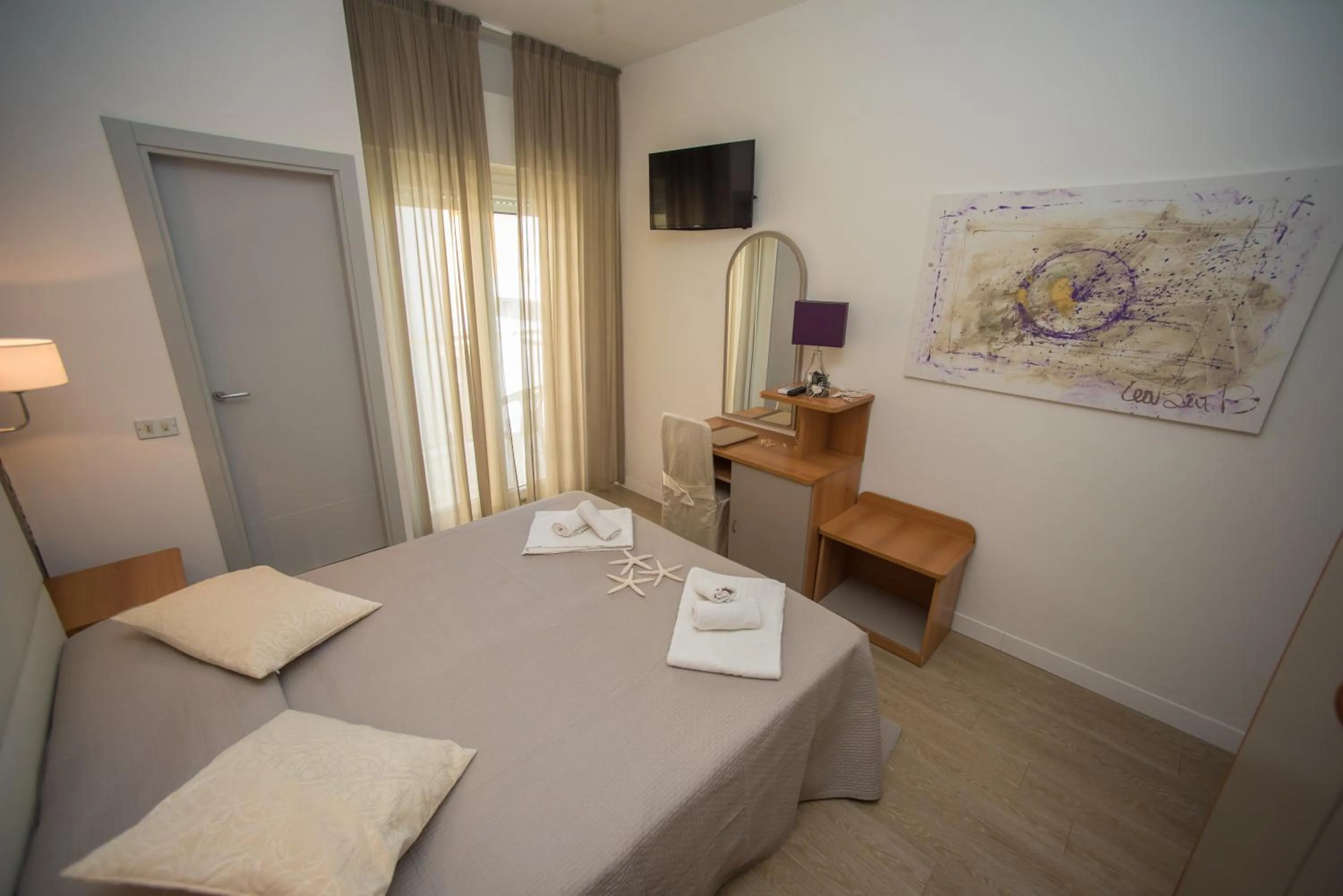 Bedroom, Bed in Hotel Ermeti B&B Brunch