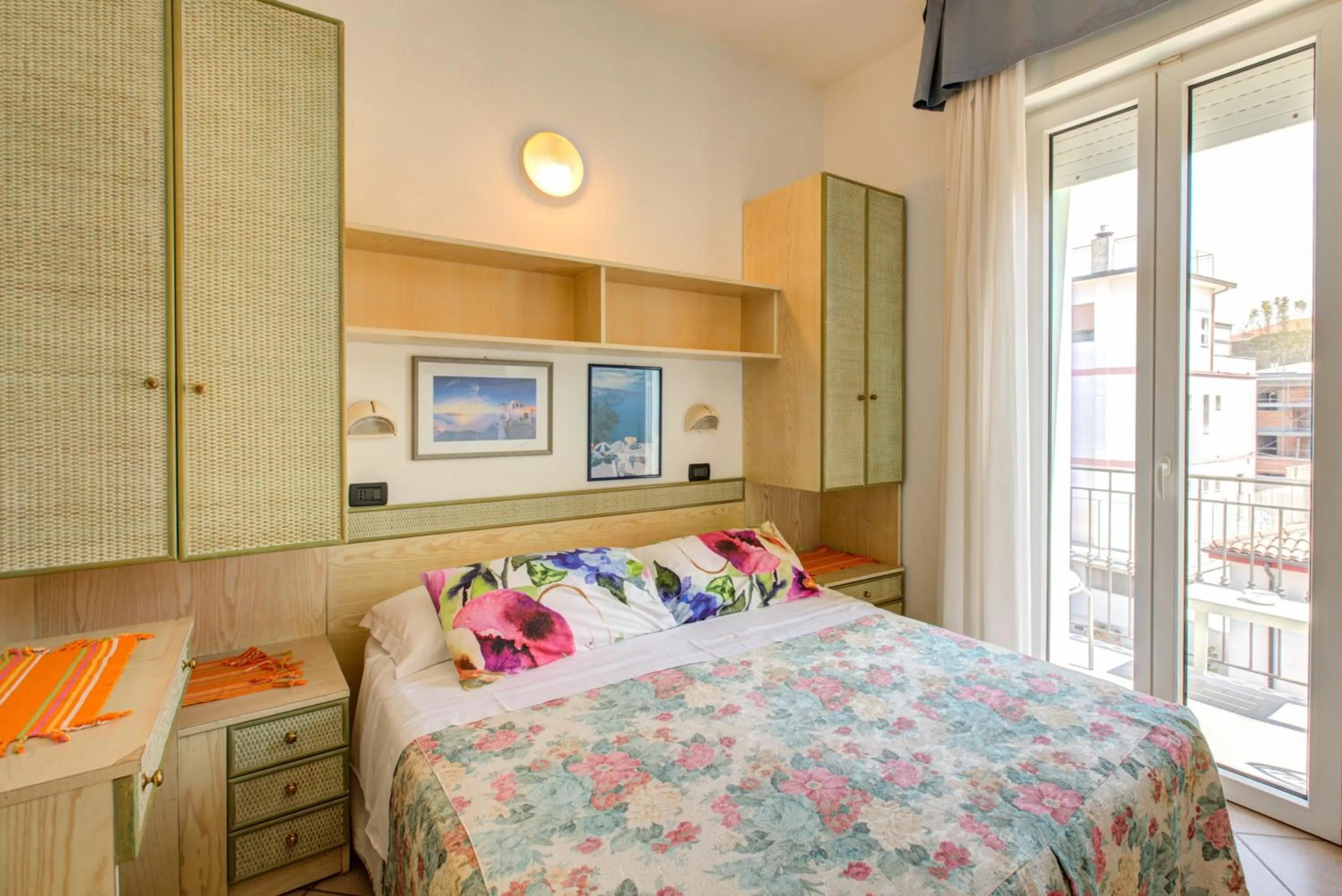 Bed in Hotel Residence Charles