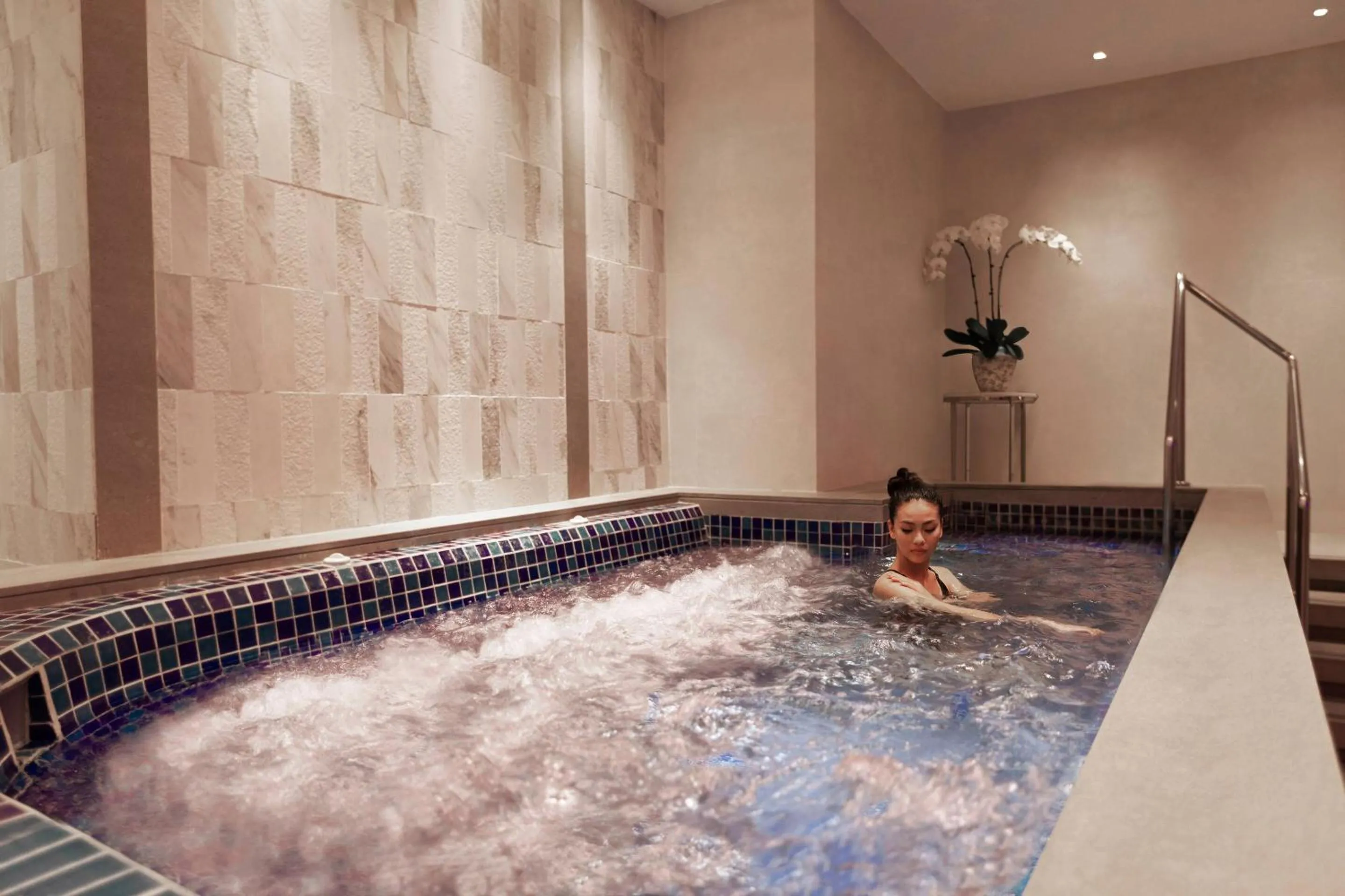 Spa and wellness centre/facilities in Clark Marriott Hotel