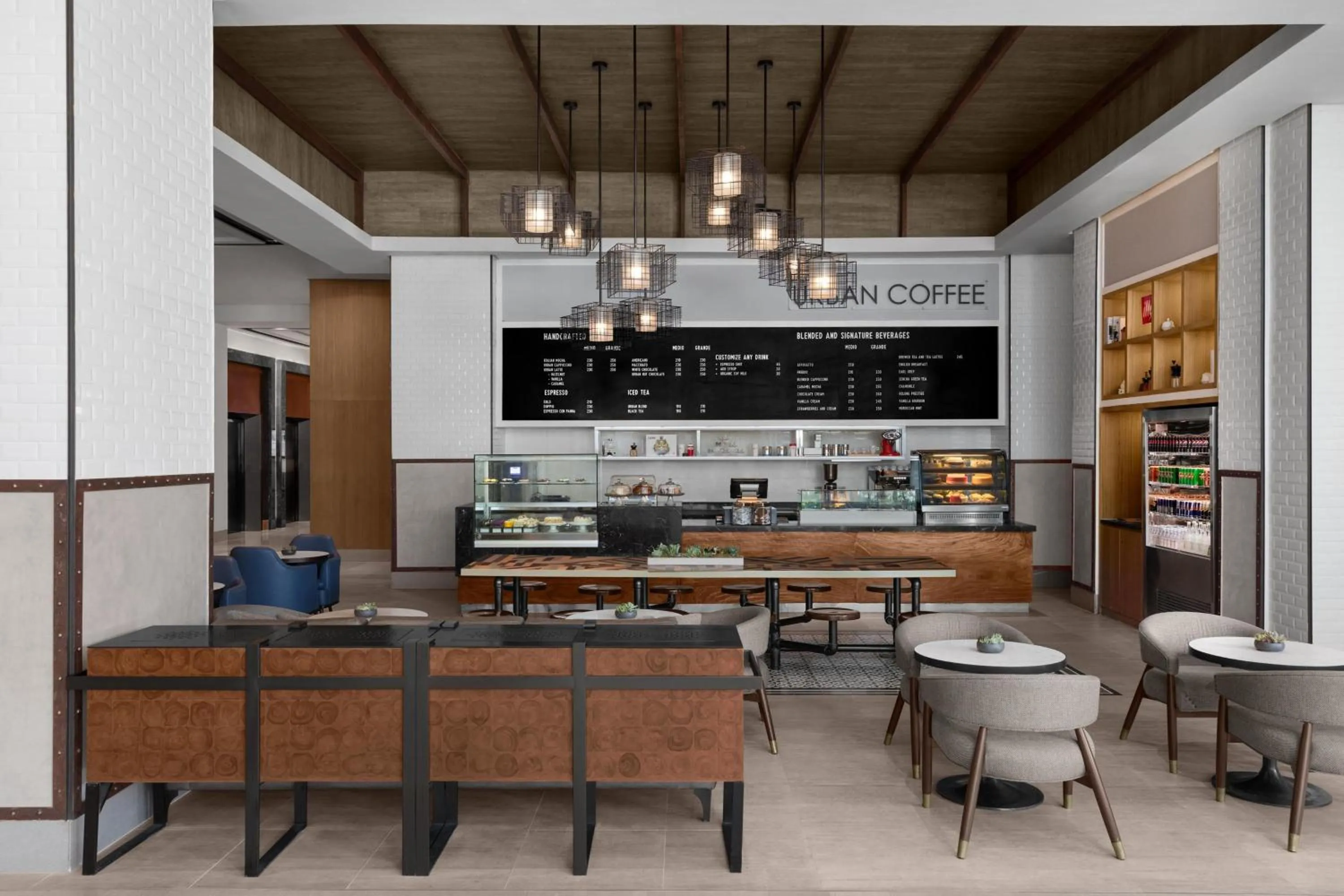 Restaurant/places to eat in Clark Marriott Hotel