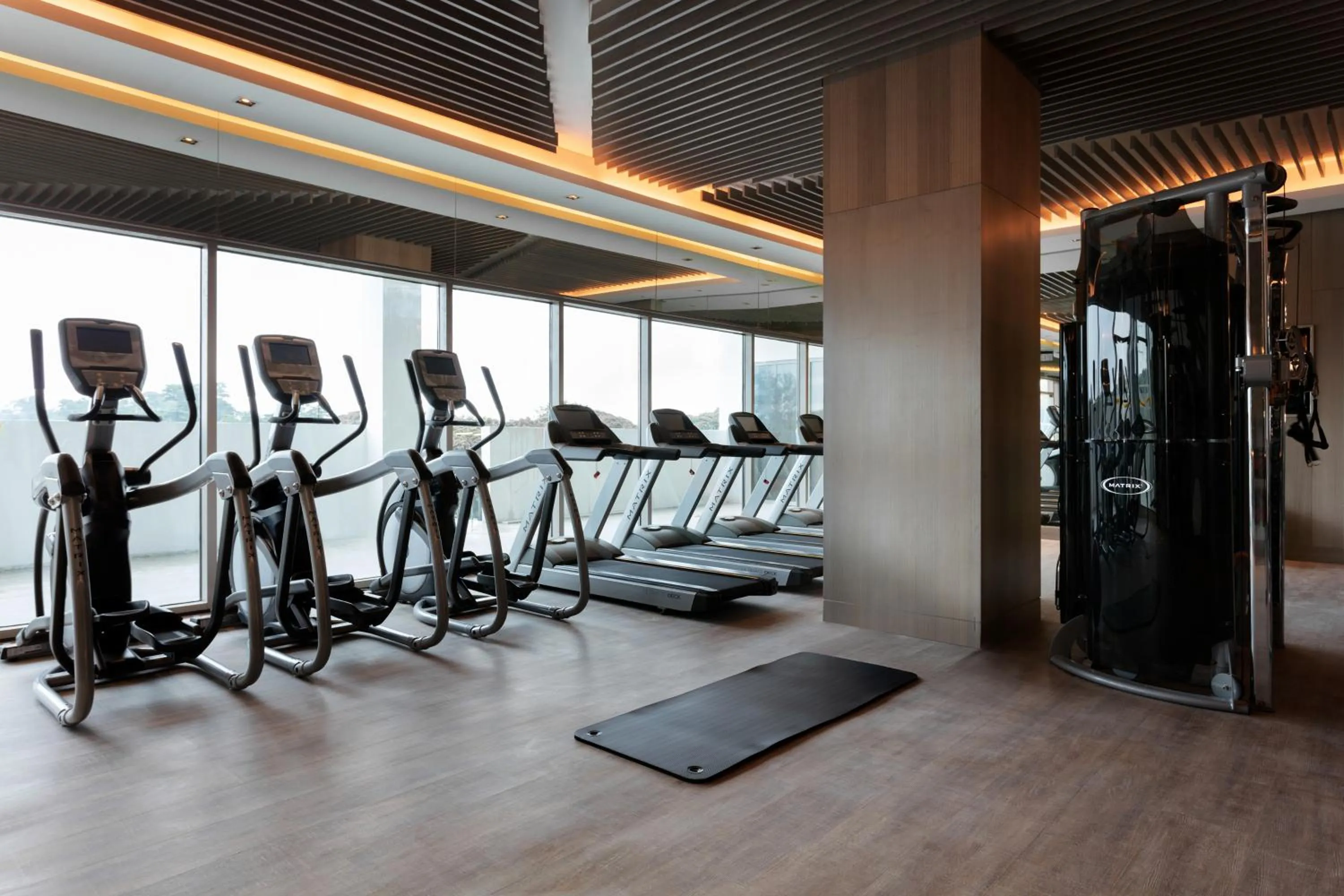 Fitness centre/facilities in Clark Marriott Hotel