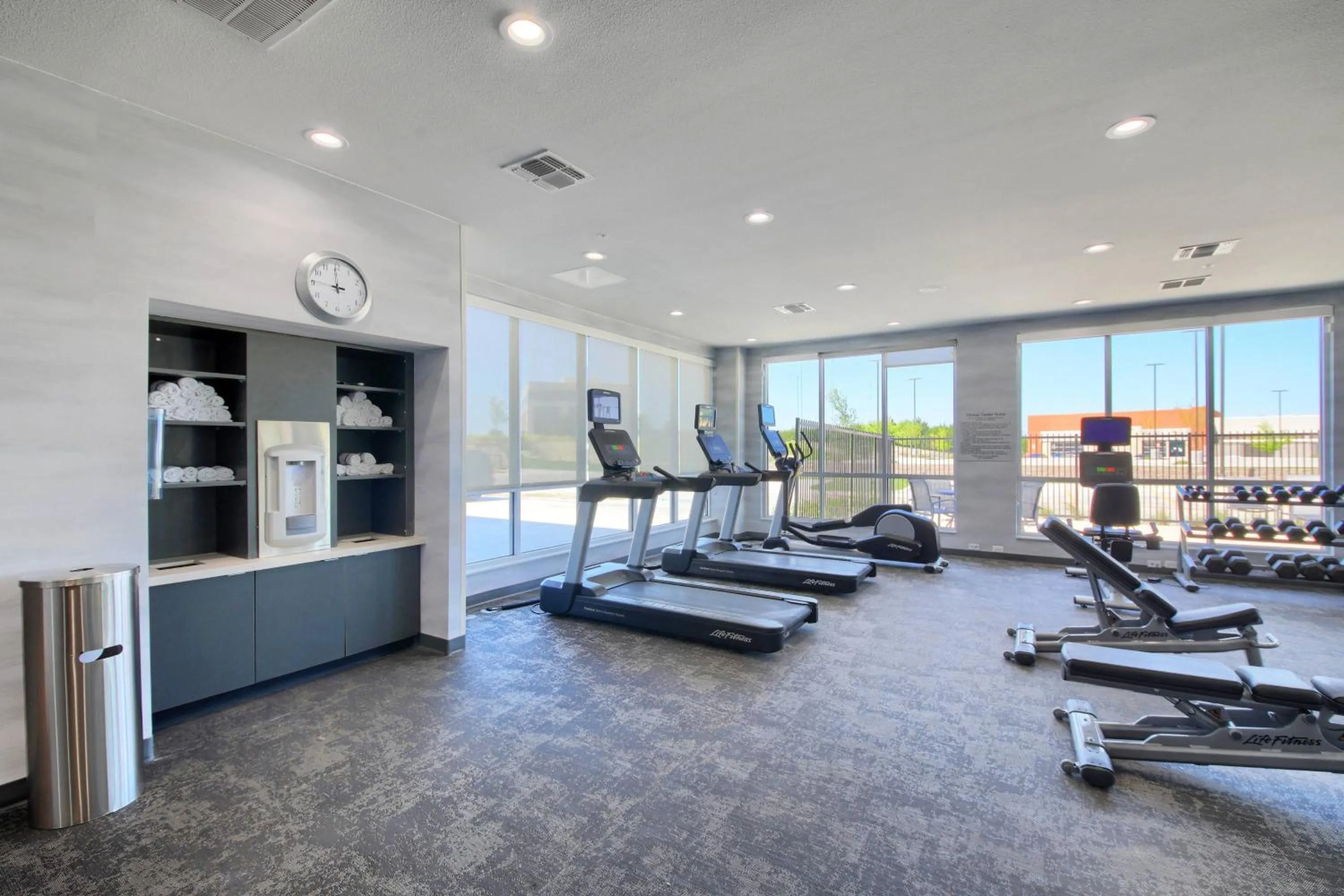 Fitness centre/facilities in Fairfield Inn & Suites by Marriott Dallas Cedar Hill