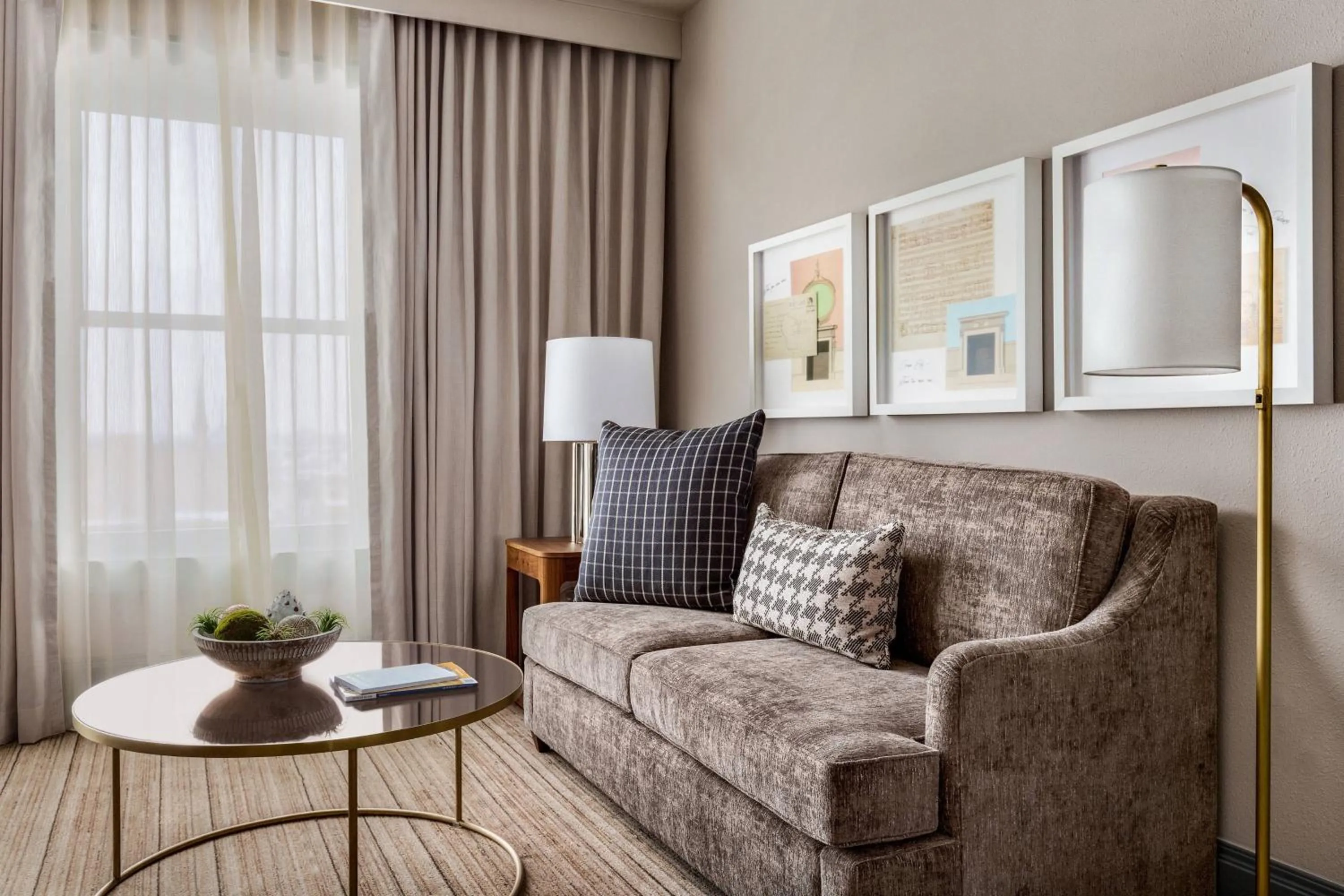 Photo of the whole room in Hotel Northland, Autograph Collection