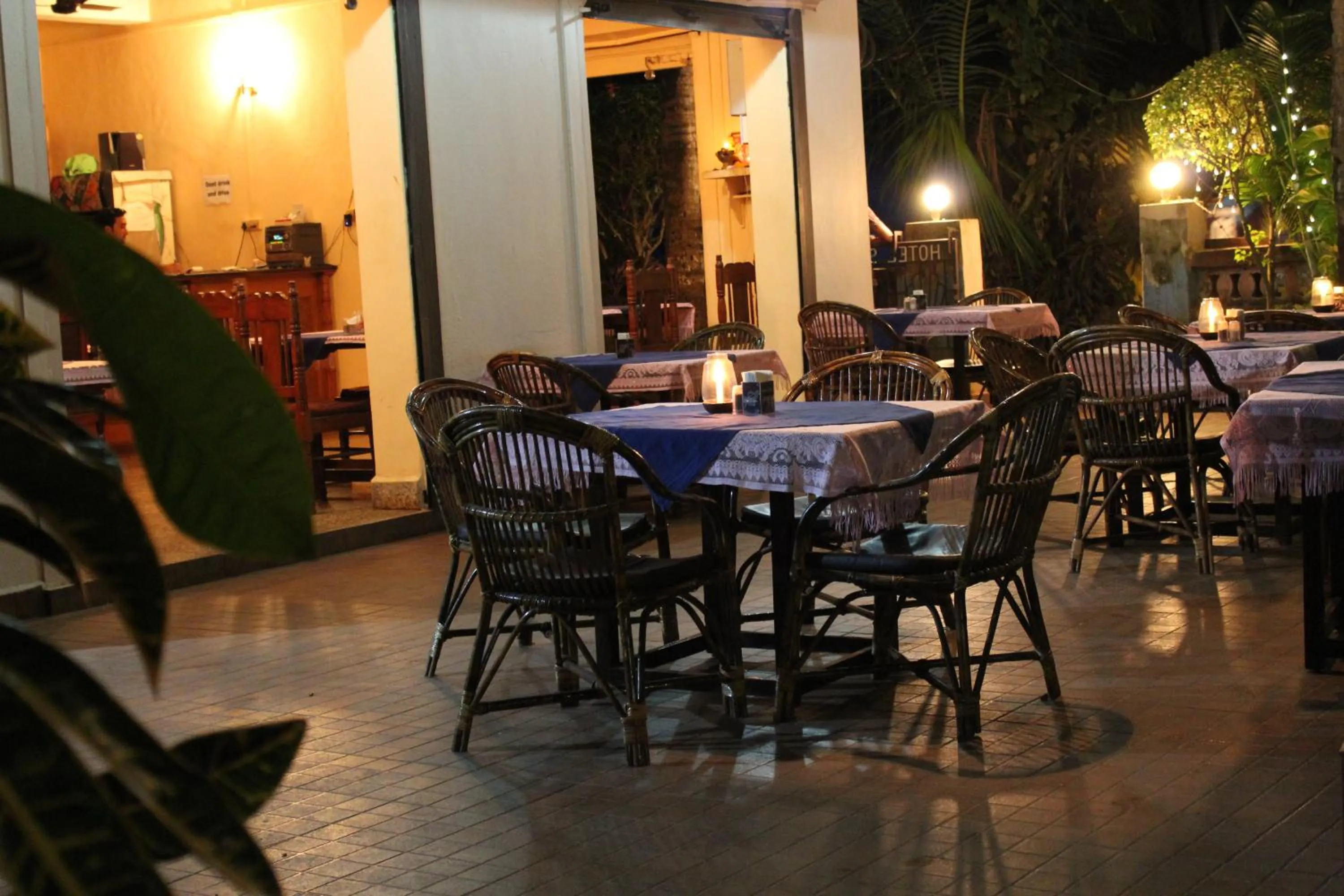 Food and drinks in Sea View Resort