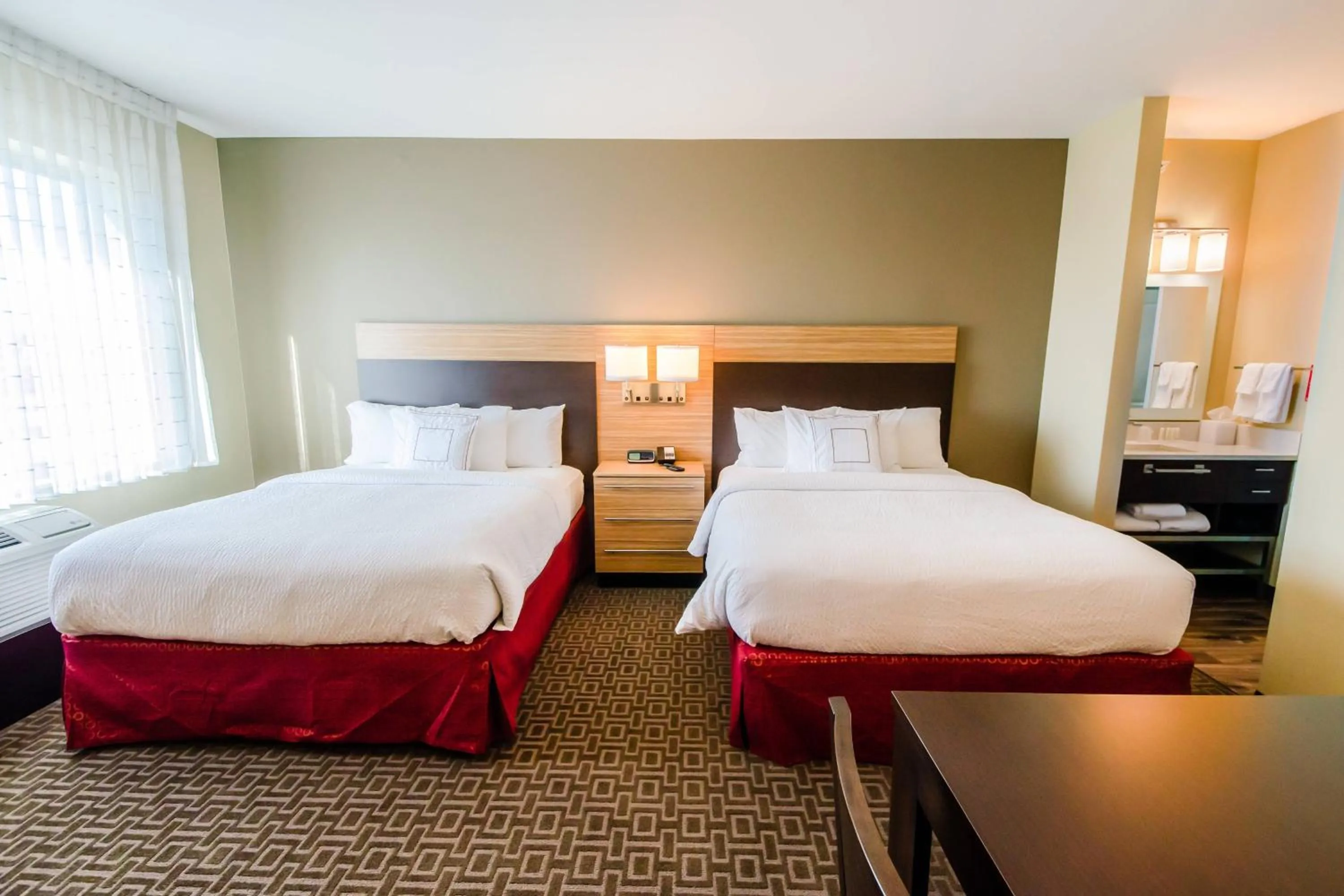 Photo of the whole room, Bed in TownePlace Suites by Marriott Temple