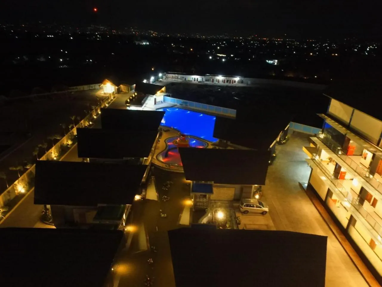 Area and facilities in Cahaya Villa Garut