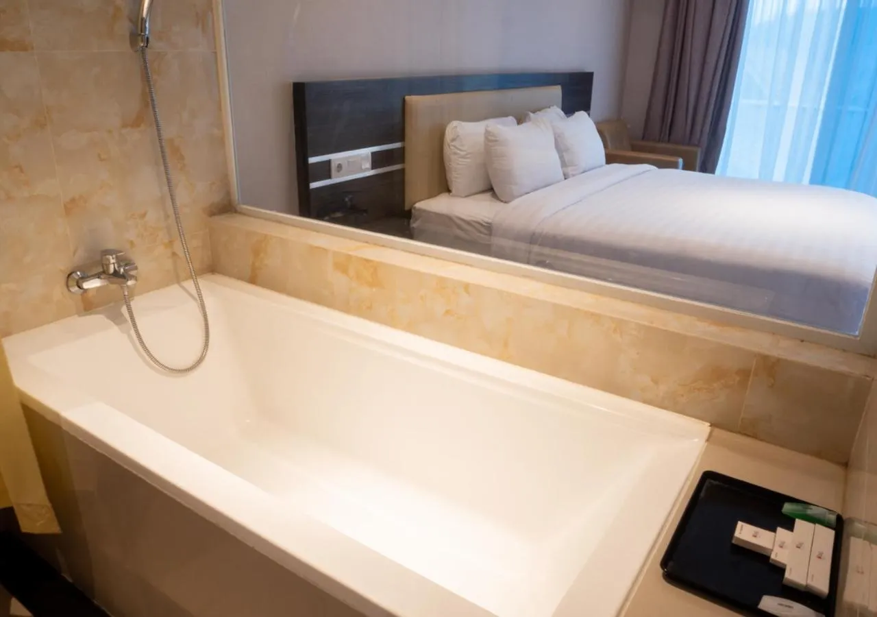 Bathroom, Bed in Cahaya Villa Garut