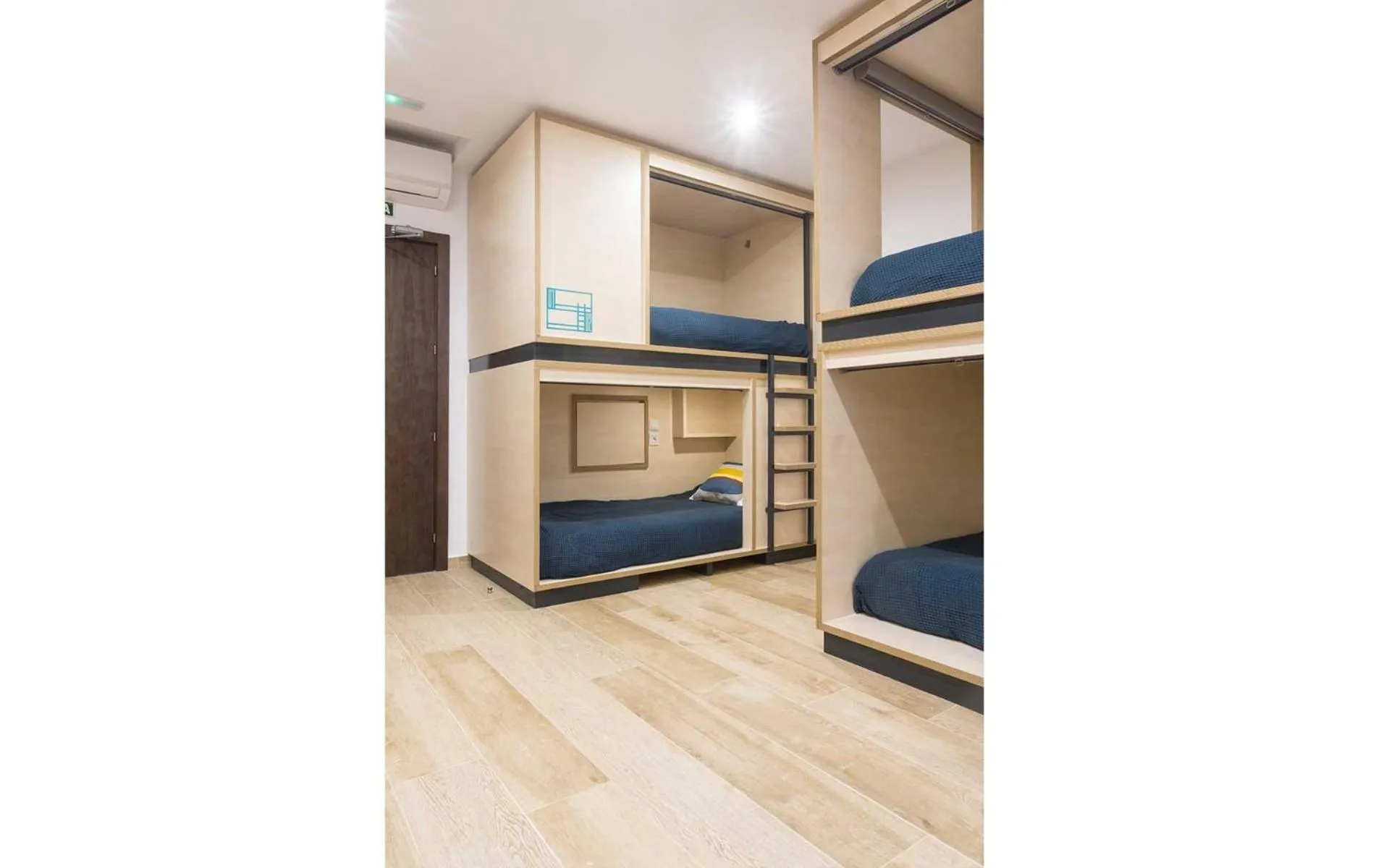 Bed in TAKE SURF Hostel Conil