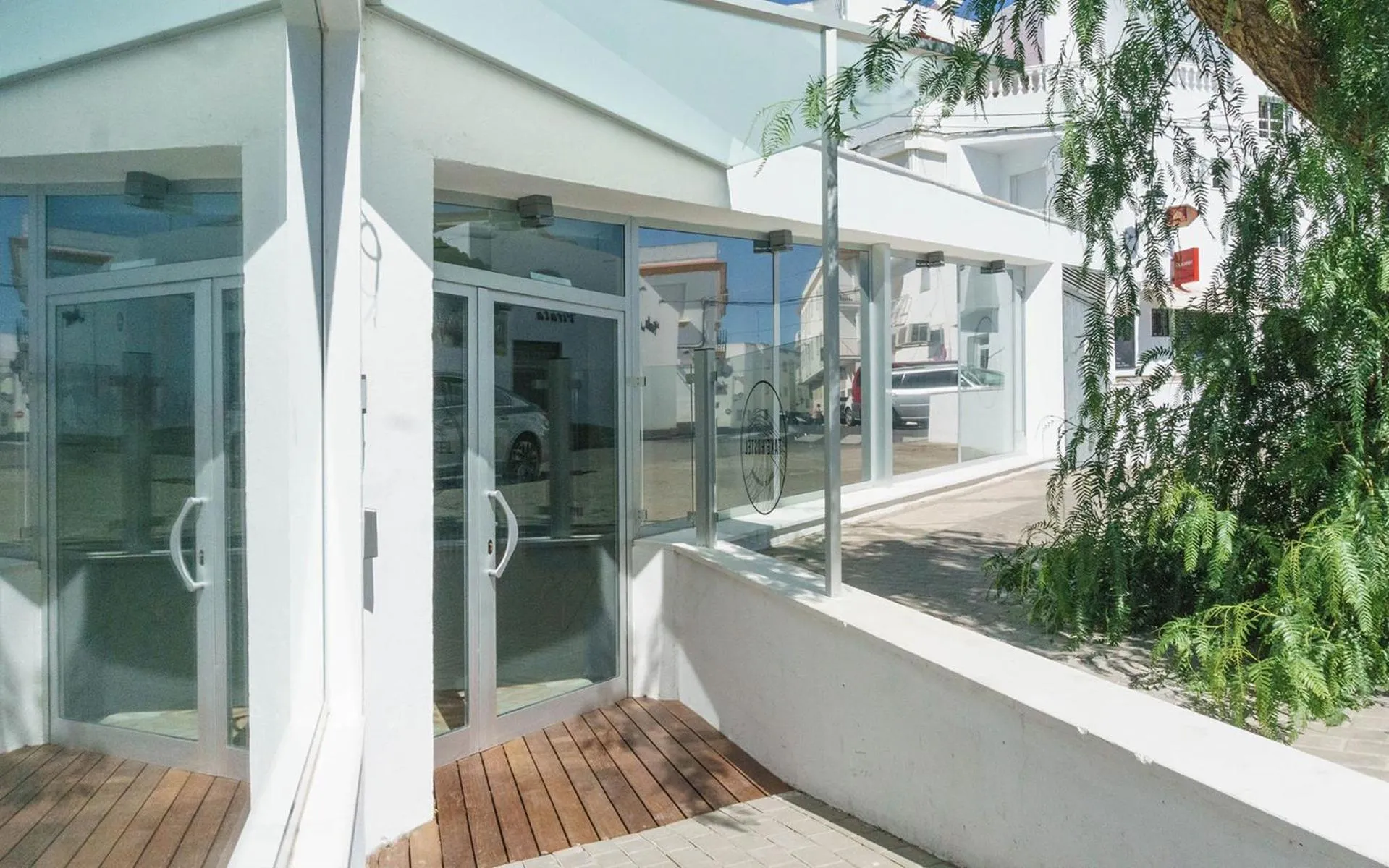 Property building in TAKE SURF Hostel Conil