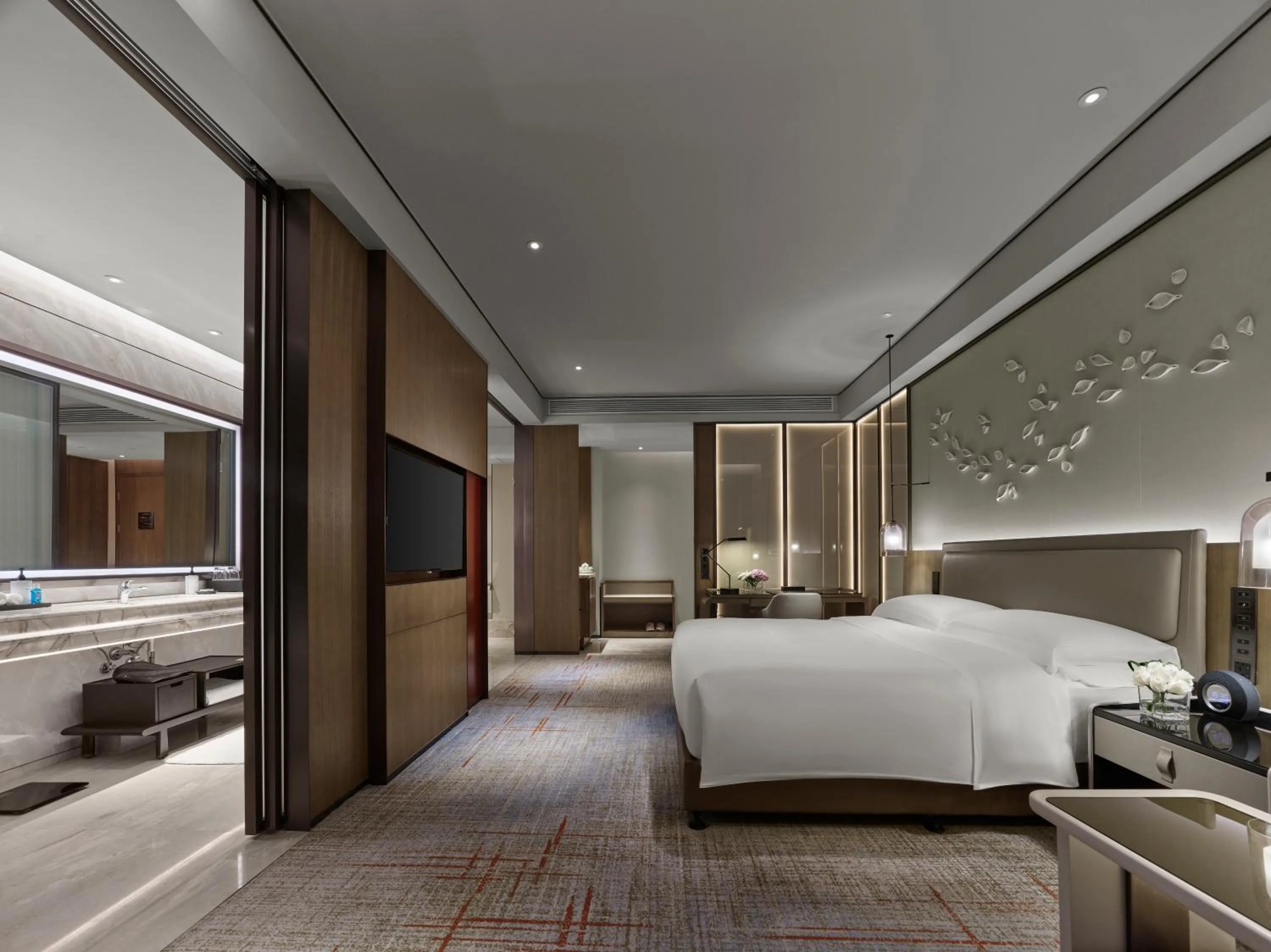 Bed in InterContinental Quanzhou by IHG